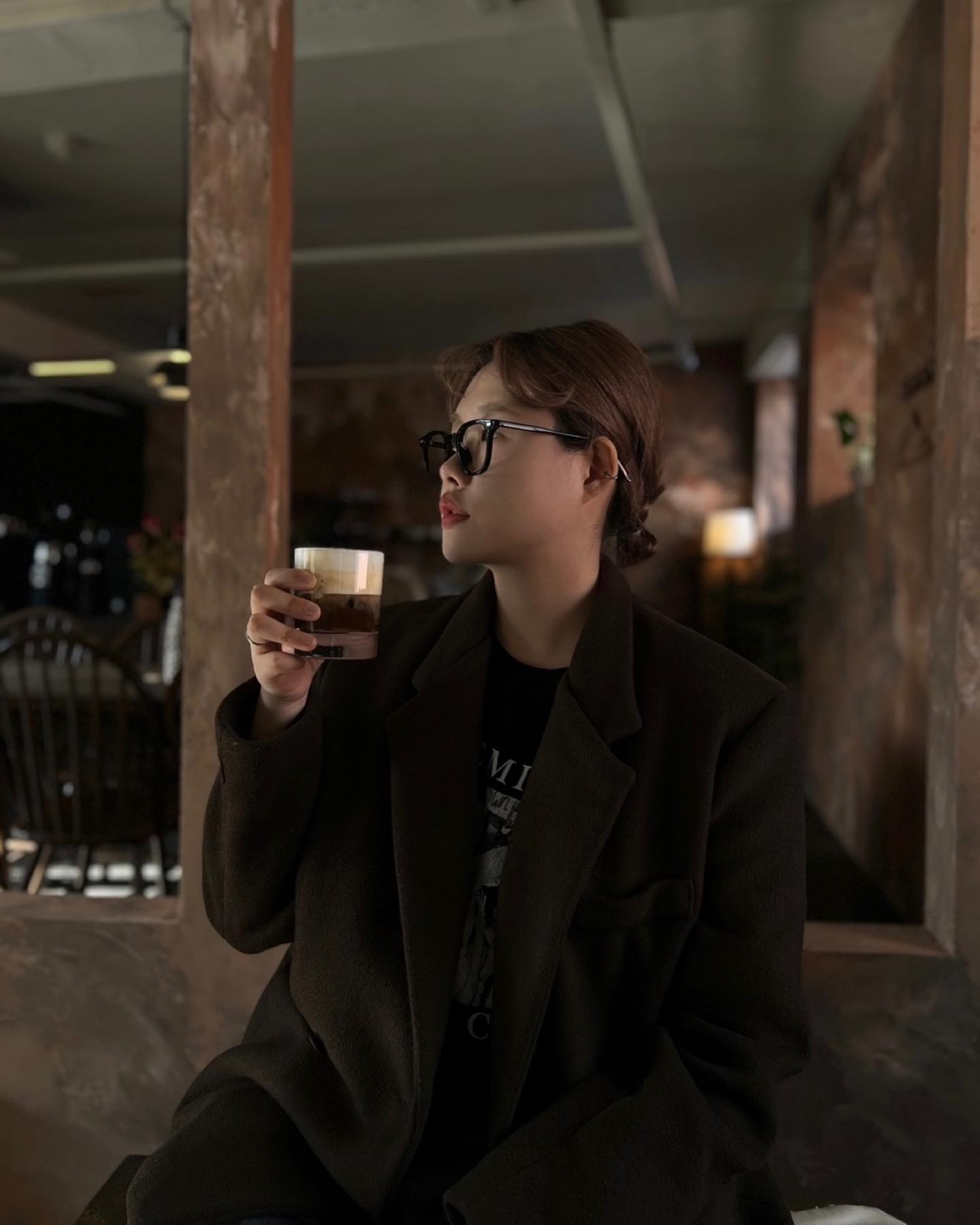 동명동에서 또 보물같은 곳을 찾아버렸다🫢
메뉴 구성도 독특하면서 맛까지 잡은 퍼드커피👍🏻
야옹이도 계속 왔다갔다해서 힐링쿠🐱🖤