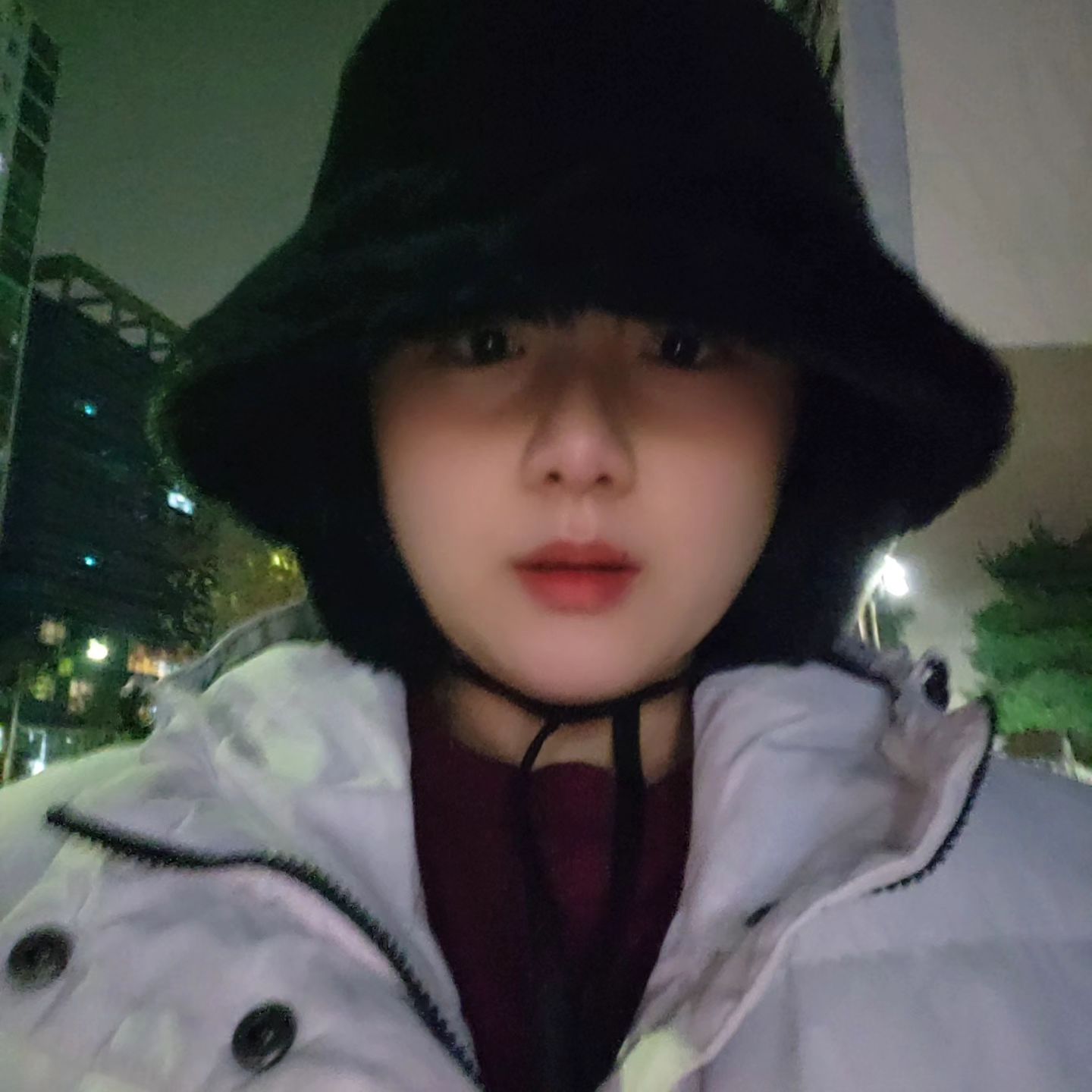 #털모자 를 샀다.

따뜻하면 된거지머

#일상 #daily #jeliamin일상