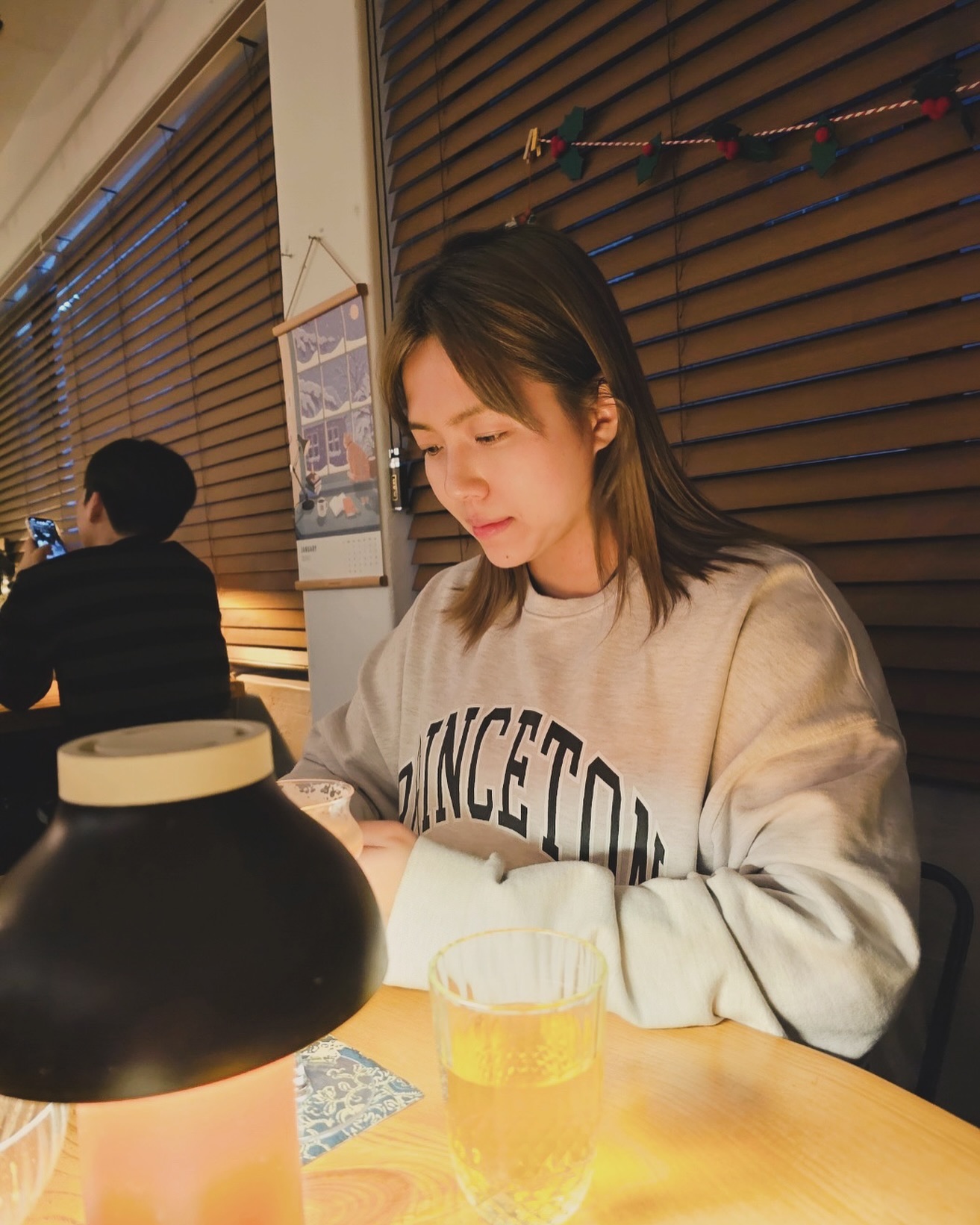 누가 찍어주면 저러고
로봇됌 🤖