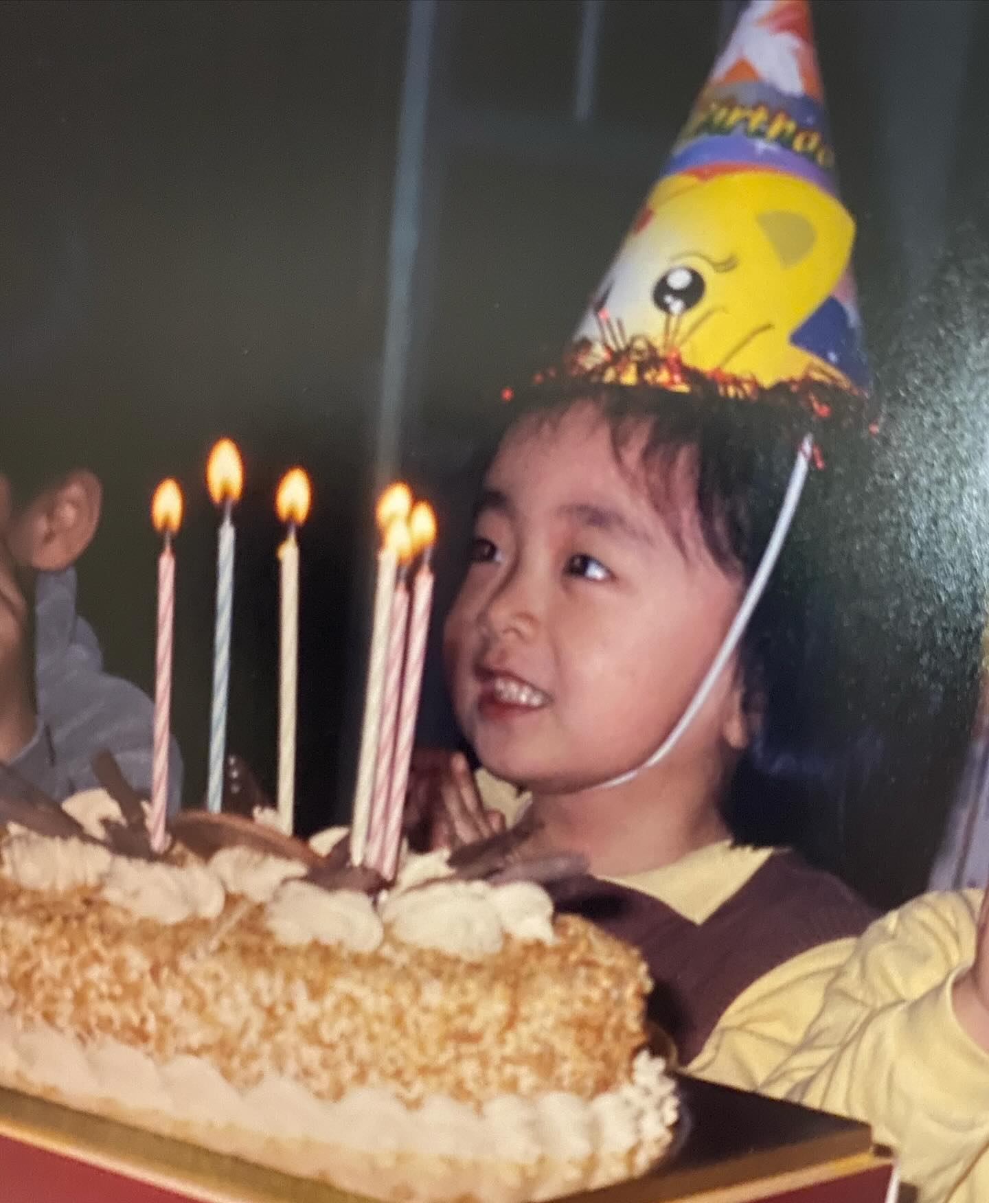 제 마음까지 헤아려주는 소중한 사람들 덕분에 많이 축하 받고, 위로 받고 뜨끈한 생일 보냈습니다🎂🤍

#🎂