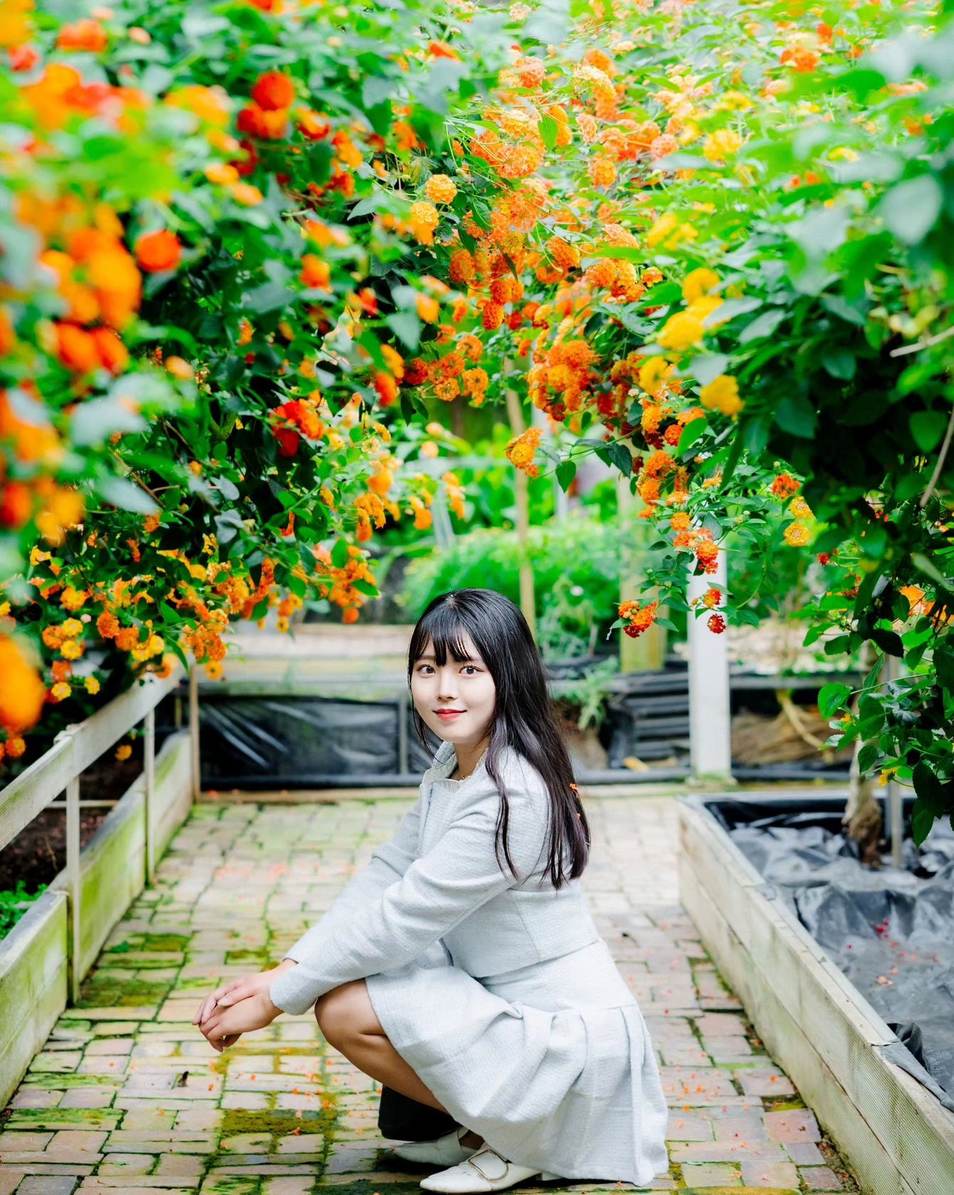 🏵🏵

📸 Photo: shine_blue__
✨️ model: ahyoung_00