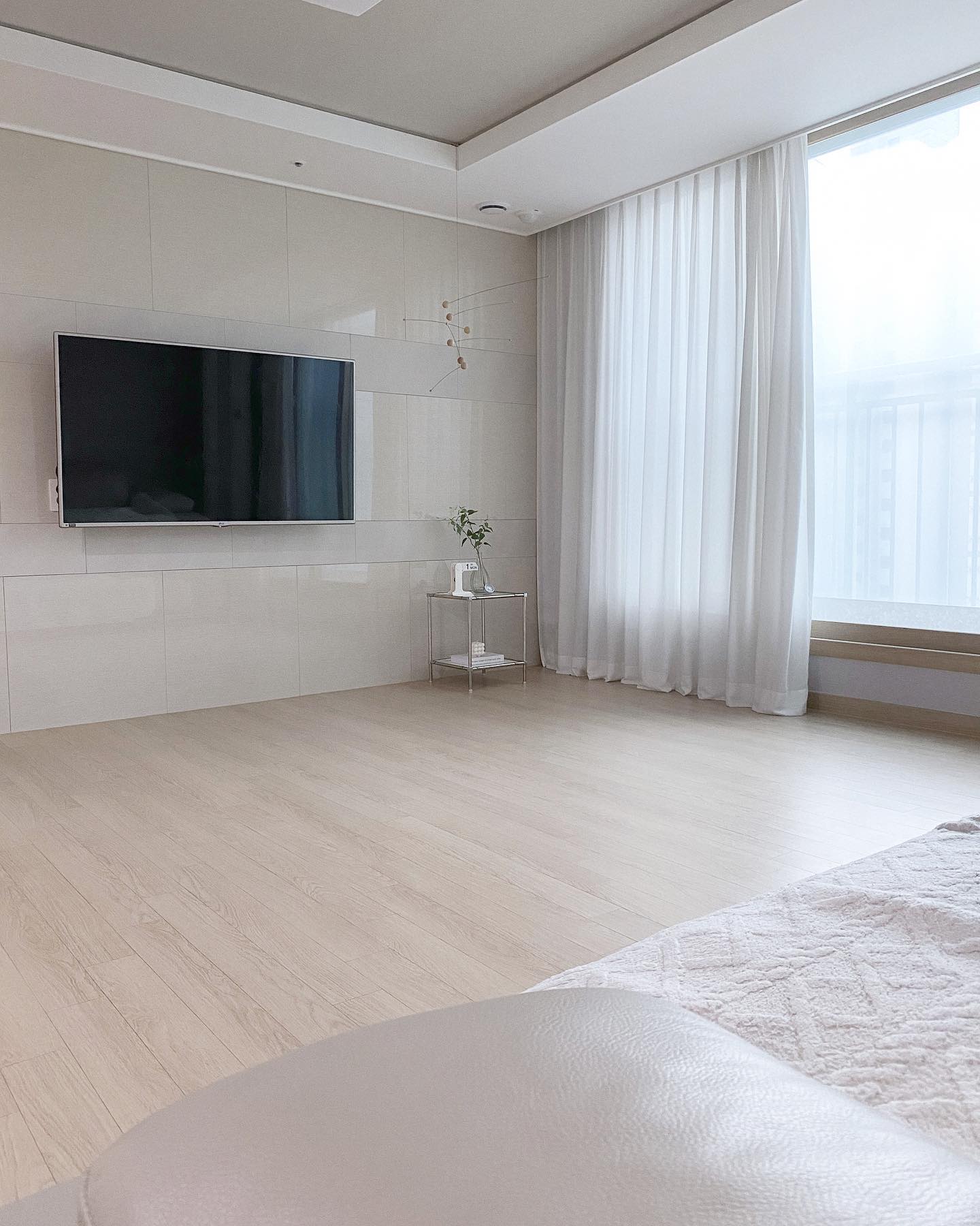 *
 
오늘은 출근, 내일은 시댁~
어제 게임하고 새벽에 잔든 신랑은 아직 자는 중..
여보 일어나서 애들 밥 좀 줘..
 
 
#둘째만일어남 #친정은같은아파트 #시댁도코앞