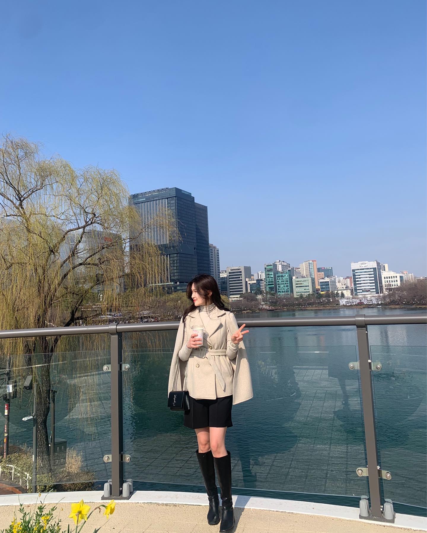 한 달 반만의 휴무 :)
신나아 🤍🤍🤍
