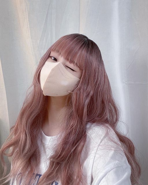 Coolin 쿠린 on Instagram: "#광고 컬러가 예쁘고 숨쉬기도 편한 마스크! 아이테라 라이트핏 컬러마스크 올인원 패키지🌈 은은한 컬러가 다양해서 얼굴톤에 맞춰서 사용하면 얼굴빛도 환해보이
