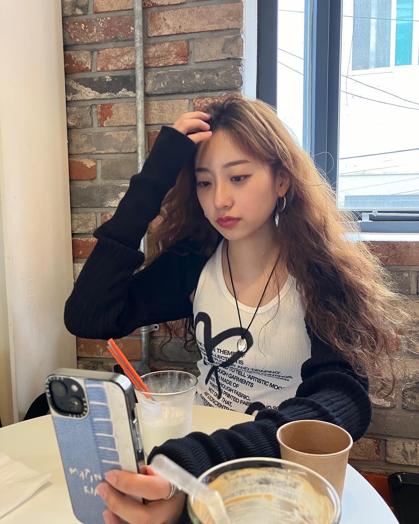 핫걸 코스프레했던 날☀️
#ootdfashion