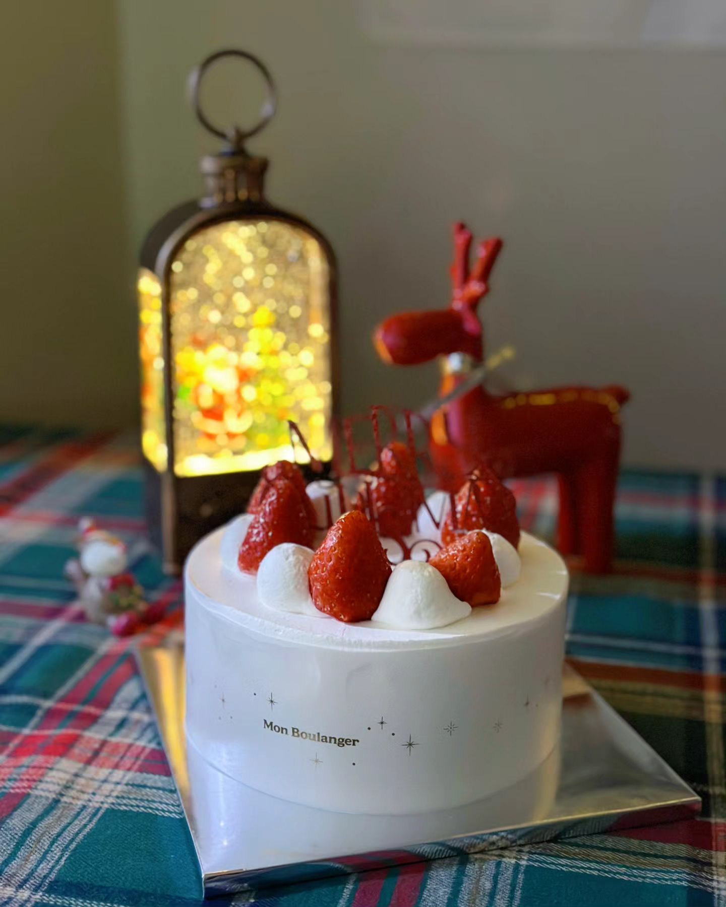 여전히 언제나 설레는 크리스마스
2023년 크리스마스 안녕🎄👋 

고맙고 감사한 그리고 즐거운
Merry Christmas :) 

#예수님생축