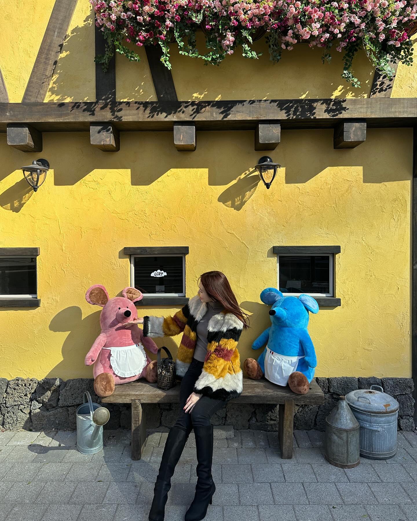 ⠀
모두 즐거운 일요일 저녁 보내고계신가요?!😆
이제 진짜 봄 날씨가 오는 걸까요☺️🌸
오늘 잠깐 나가봤는데 꽤 많이 따뜻해져서
괜히 기분 좋은 거 있죠?! 🍞🥯🥨🥖🥐
조금 더 따뜻해지면 #빵지순례 를 다녀야겠어요!🐶