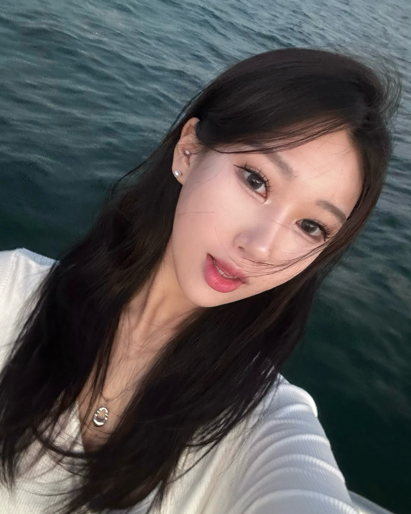 현실은 배 멀미하다가 주저 앉았잔슴 😵‍💫