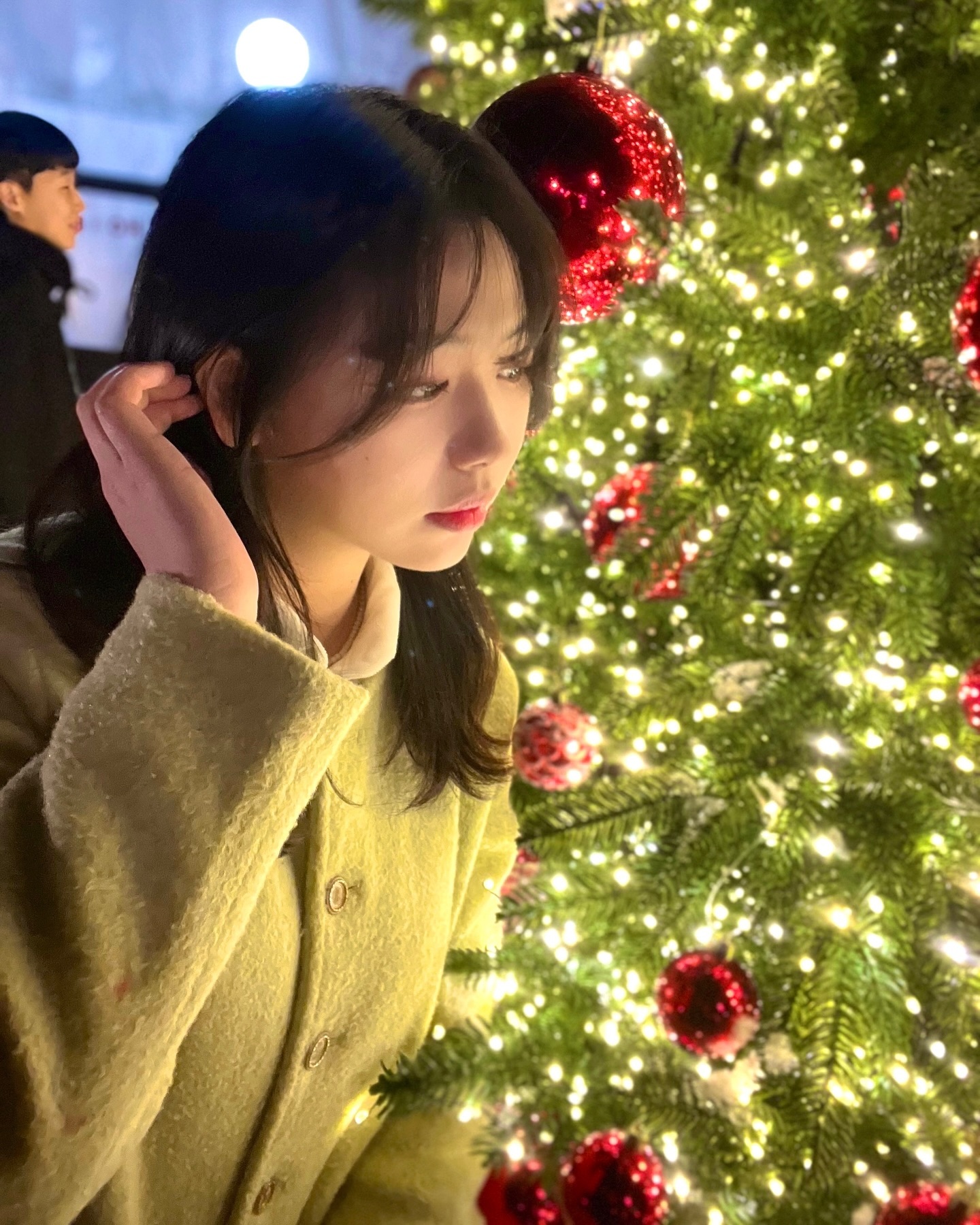 올해 마지막 출근의 빠른 퇴근 기념♥ 
늦은 클스마스 사진 자랑🎄

모두 올 한해 고생했어요💛💛