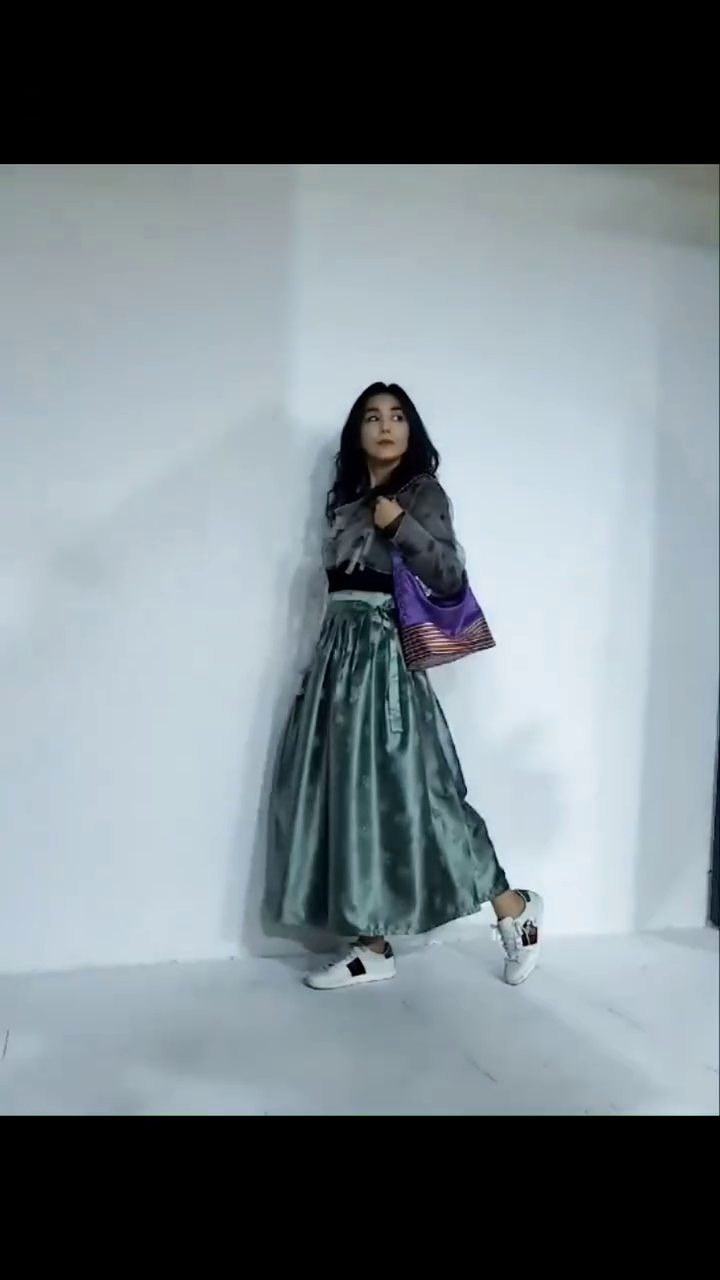 자연스러운 사진촬영 꿀팁

힘 빼고 자연스럽게 움직여라

사진 작업_ 여전히 어렵지만
힘 빼고 편안하게 촬영할 수 있는 곳

작가님이 알려주신 꿀팁이
여러분께도 꿀팁이 되셨으면 좋겠습니다 ♡

#촬영 719photo
#영상촬영 magic0159_

#꿀팁#사진#촬영#꿀팁공유#꿀팁정보#꽃다나#다나한일상 #착한사진연구소 #별별사진관