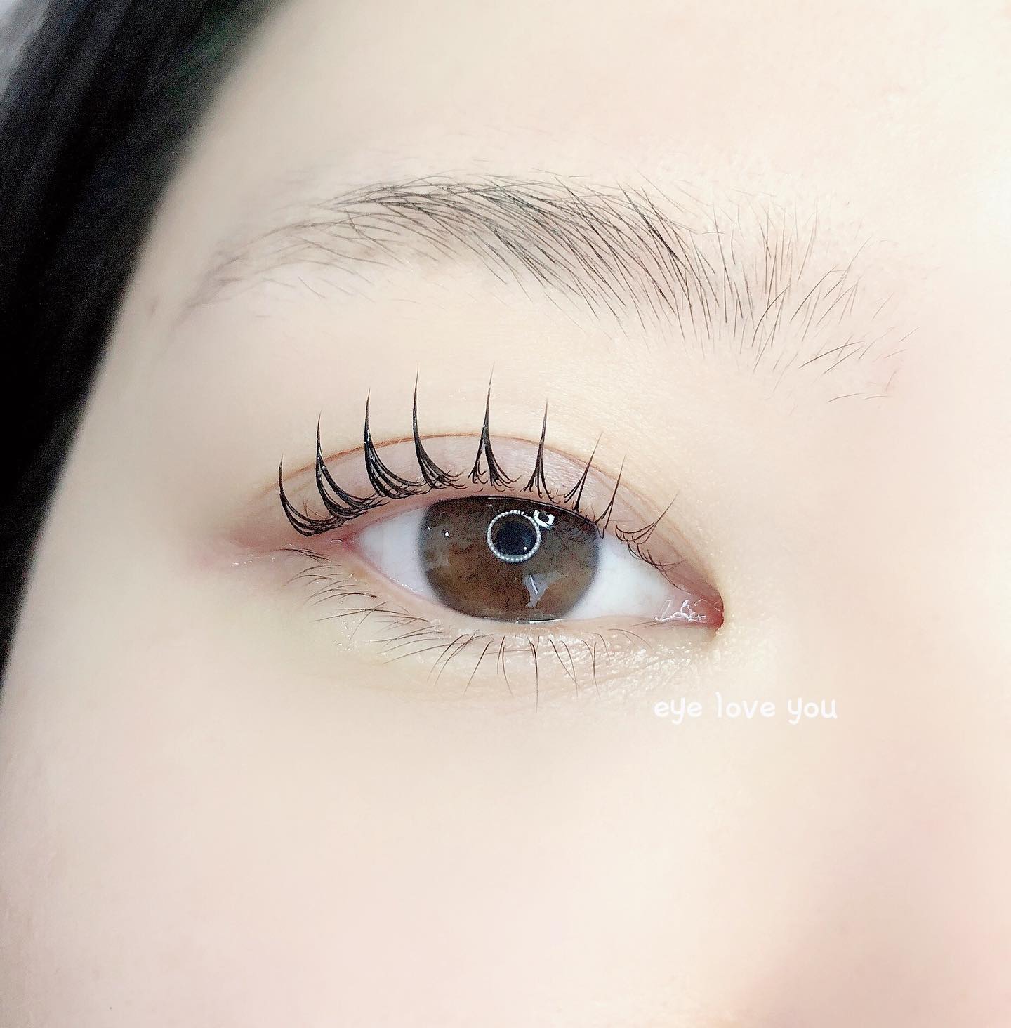 “eyelash perm”

눈매 맞춤컬링✨

아이러브유 펌은
유지력, 컬링,디쟌 모든걸 충족시켜드려요🫶🏻

아이러브유=>eye_loveu_
아카데미=> eye_loveu_academy
실장님=> eye_loveu_hy
네일=>eye_loveu_nail 
ㅡㅡㅡㅡㅡㅡㅡㅡㅡㅡㅡㅡㅡㅡㅡㅡㅡㅡㅡㅡㅡㅡㅡㅡㅡㅡㅡㅡ
📝예약은 네이버 "아이러브유"검색후 예약! 

❗️당일예약변경및 취소는 노쇼로 간주됩니다

ㅡㅡㅡㅡㅡㅡㅡㅡㅡㅡㅡㅡㅡㅡㅡㅡㅡㅡㅡㅡㅡㅡㅡㅡㅡㅡㅡㅡ

📨수강,상담,문의,예약은
→프로필메인 예약문의 링크를 눌러주세요
→카톡 플러스친구 "아이러브유" 친구추가
→네이버예약 "아이러브유"

(100% 예약제 입니다.)
-[X] DM 확인 못해요
-[X] 부재시 문자 남겨주세요

✨every day ∶AM 10~ LAST TIME∶PM 7

ㅡㅡㅡㅡㅡㅡㅡㅡㅡㅡㅡㅡㅡㅡㅡㅡㅡㅡㅡㅡㅡㅡㅡㅡㅡㅡㅡㅡ

✔모든제품인증재료사용
✔눈썹을 보호하는 건강한 시술
✔ kc인증글루
✔국가미용사자격증 보유
✔눈매와 이미지에 맞게, 디자인 개개인 맞춤시술
✔원투원모근보호, 솜털분리시술

🏆국제미용대회 속눈썹 부문대상수상
🏆국제미용대회 반영구 부문대상수상
🎖K뷰티전문가연합 강사면허증
🎖국제기능경기대회 속눈썹부문 심사위원
🎖미국 AAM PAIN CONTROL 교육 수료
🎖국제바디아트콘테스트 반영구 글로벌 수석운영위원장
🎖BBPE 뷰티베이직프로세스 교육지도사 자격증
🎖15th k-beauty SMP부분 글로벌 수석심사위원장

ㅡㅡㅡㅡㅡㅡㅡㅡㅡㅡㅡㅡㅡㅡㅡㅡㅡㅡㅡㅡㅡㅡㅡㅡㅡㅡㅡㅡ
#속눈썹펌 #김포속눈썹 #김포속눈썹펌 #김포속눈썹연장 #구래동속눈썹펌 #고촌속눈썹 #강화속눈썹 #장기동속눈썹펌 #사우동속눈썹펌 #아라동속눈썹펌 #마산동속눈썹 #양곡속눈썹 #검단속눈썹펌 #김포속눈썹수강 #승무원속눈썹