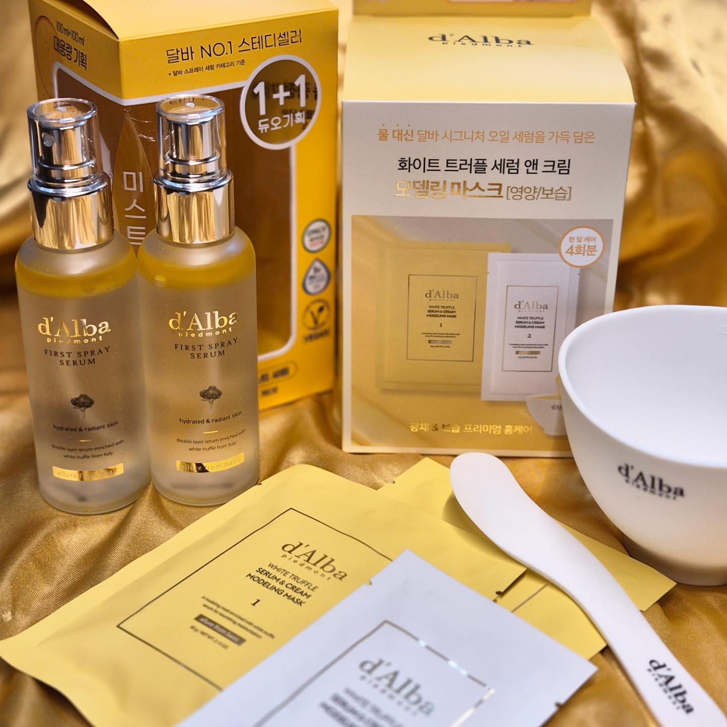 #협찬

집에서도 간편하게 가능한 모델링팩에 푹 빠져있는 요즘
달바의 베스트셀러인 미스트 세럼과 함께 케어해주면 에어컨 빵빵한 건조한 여름에도 촉촉하게 속건조까지 잡아주는 촉촉피부 일등공신🫶🏻
 
선물로도 추천하는 달바 루틴케어세트를 올리브영 라이브에서 단독 기획세트 할인 혜택으로 만날 수 있어요💛

#달바#달바올리브영#올영추천템
#달바추천#달바루틴케어세트

dalba_piedmont