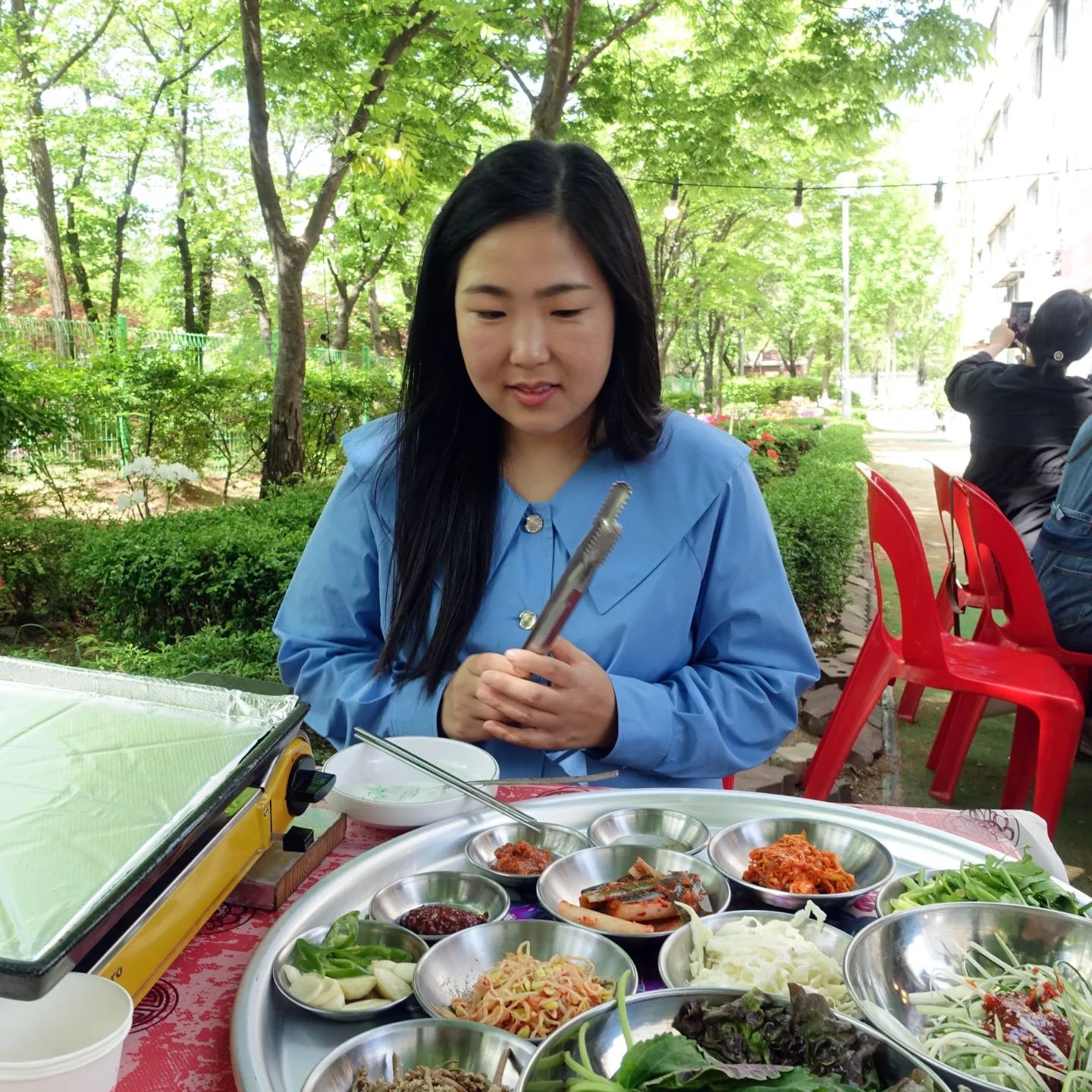 #협찬

하남 창우동 부영아파트 상가에 
새롭게 오픈한 하남 냉삼집

인스타갬성 뿜뿜~분위기 무엇~~넘흐 좋아요.
야외에서 먹는 냉삼 완전 꿀맛이네요.
24시 냉삼집이라서 
먹고 싶을땐 언제든 갈수 있는것도 가장 큰 매력이네요.

오전부터 신나게 달려봅니다.칙칙폭폭~~

냉삼 11,900원
차돌박이 11,900원
항정뽈살 11,900원

#하남시맛집 #하남고기집 #검단산맛집 
#하남고깃집 #검단고기집 #검단산입구역맛집 
#하남24시식당 #하남냉삼 #팔당고기집 
#검단냉삼 #창우동맛집#하남냉삼집