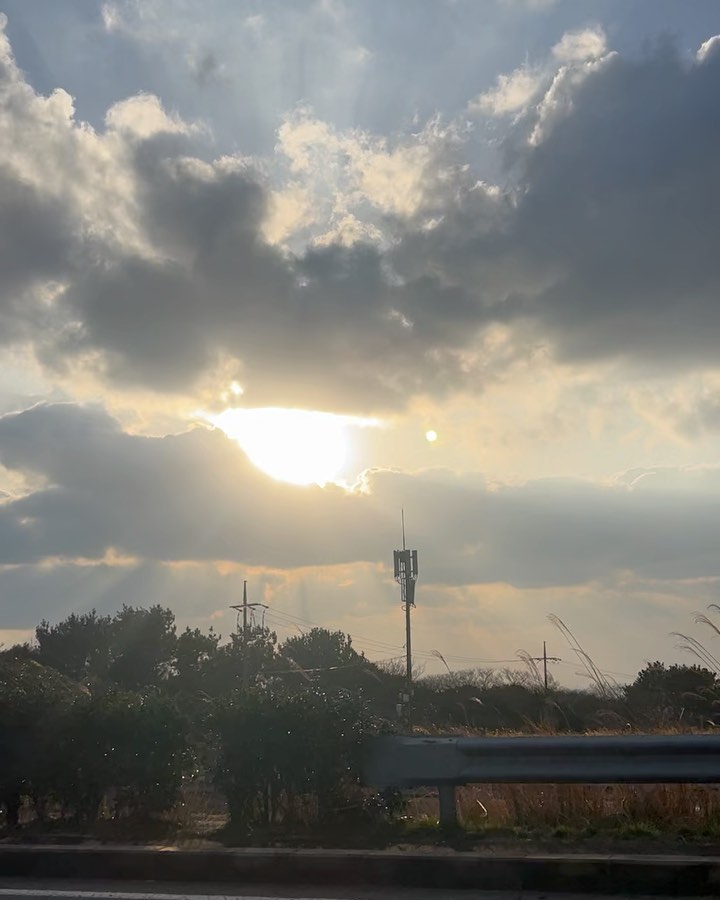 하늘이 너무 예뻤던-🧡