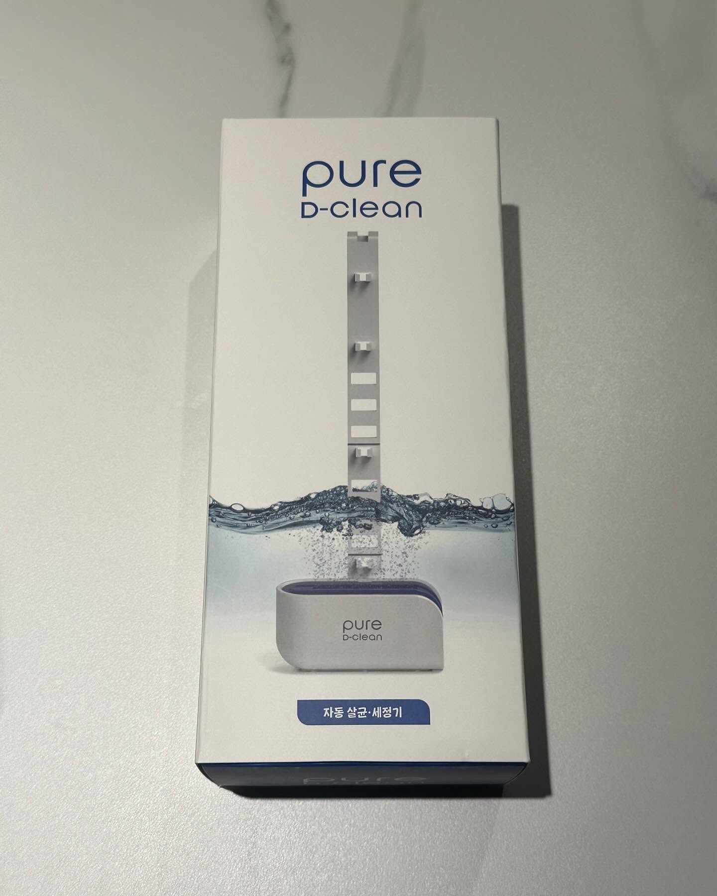 #협찬 

매일 사용하는 변기🚽
그렇기 때문에 더욱 청결하게 사용하려고 노력하는데요.
그럼에도 붉은띠가 생기거나 하는 경우가 많아 신경이 쓰이더라구요. 
특히 아이가 태어나니 위생에 더 신경쓰이는건 어쩔 수 없나봐요🥲

세척솔로 씻어대는것도 하루이틀이지 매일같이 청소하려니 너무 힘든거있죠..?ㅠㅠ
그더런 중 알게된 ‘변기자동살균세정기‘
알아서 깨끗하게 씻겨져내린다니 너무 마음에 들었고 위생관리도 너무 간편하잖아🌷

안방 화장실에는 물받이 칸이 없어 설치를 못하였지만 너무 탐난...💦

평소 변기가 빨리 더러워져 고민이셨던 분들!!!
변기자동살균세정기 강추드립니다 : )

#변기세정 #변기물때청소 #변기청소 #곰팡이 #살균 #살균소독 #화장실 #변기 #퓨어디클린 #과일세척 #악취제거 #변기냄새제거 #자동살균기 #자동살균세정기 #화장실냄새제거 #살균수생성
