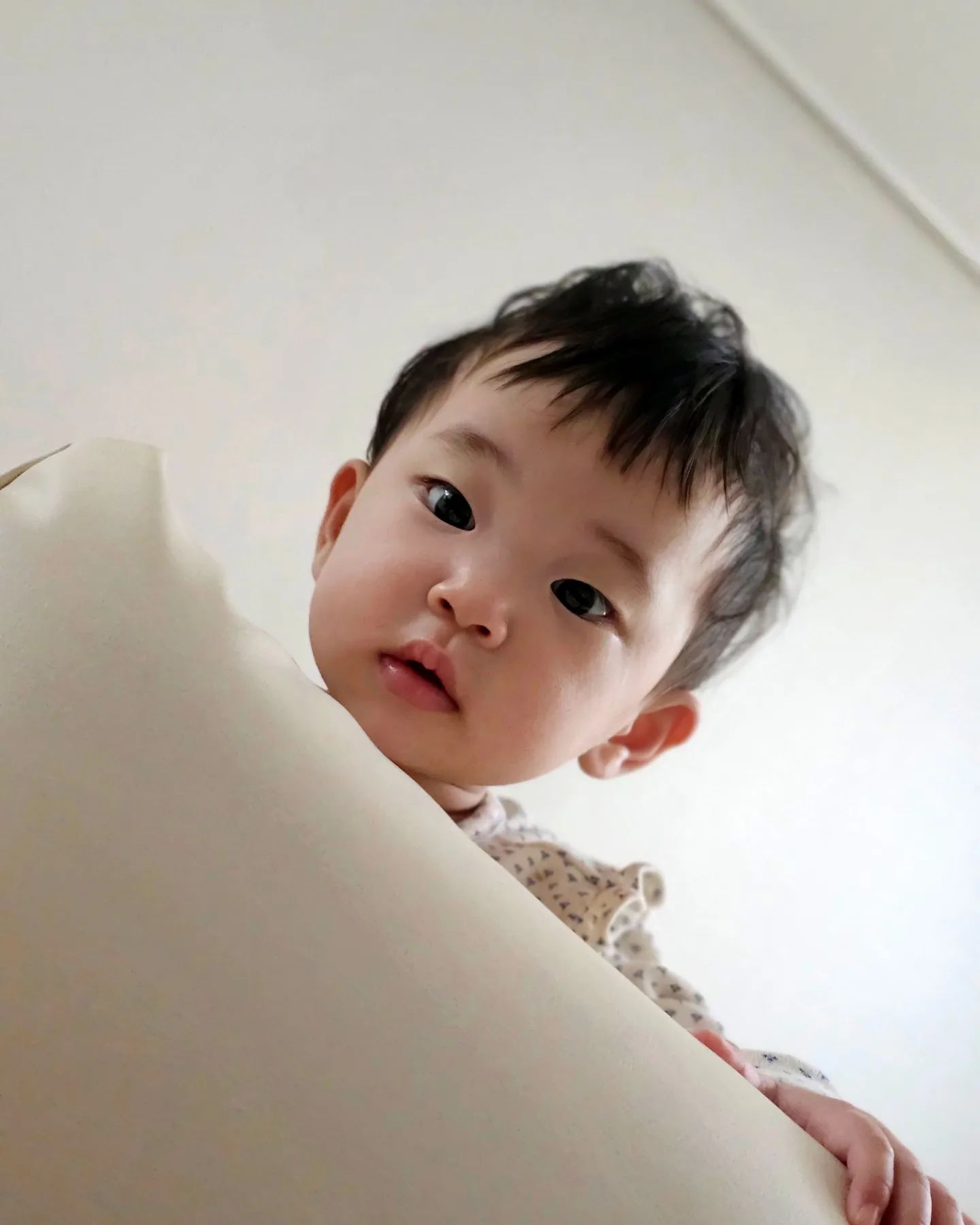 남친짤인가?ㅋㅋ
자고 인나면 보이는 얼굴🥰