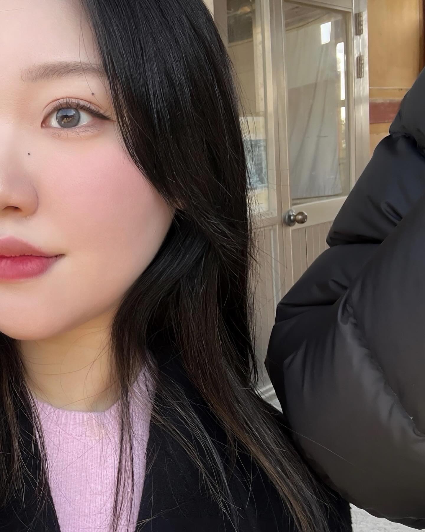 힘들었던 3월도 끝!
#월간청혜 #photodump

〰️

1 셀카 좀 찍어봤다📸
2 첨성대랑 한 컷🌌
3,4 누데이크 이벤트 야무지게 참여함
5 딜로이트가 나 신고하면 어캄
6 술냄새 나요
7 🩷
8 갈매기 형님
9 새식구들
10 내 아지트