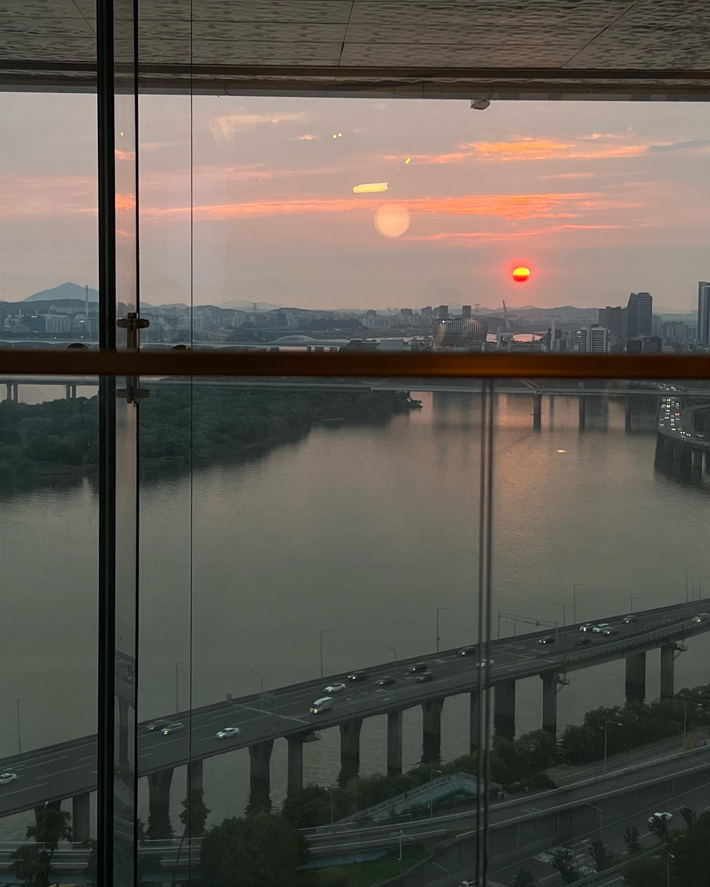 🌄