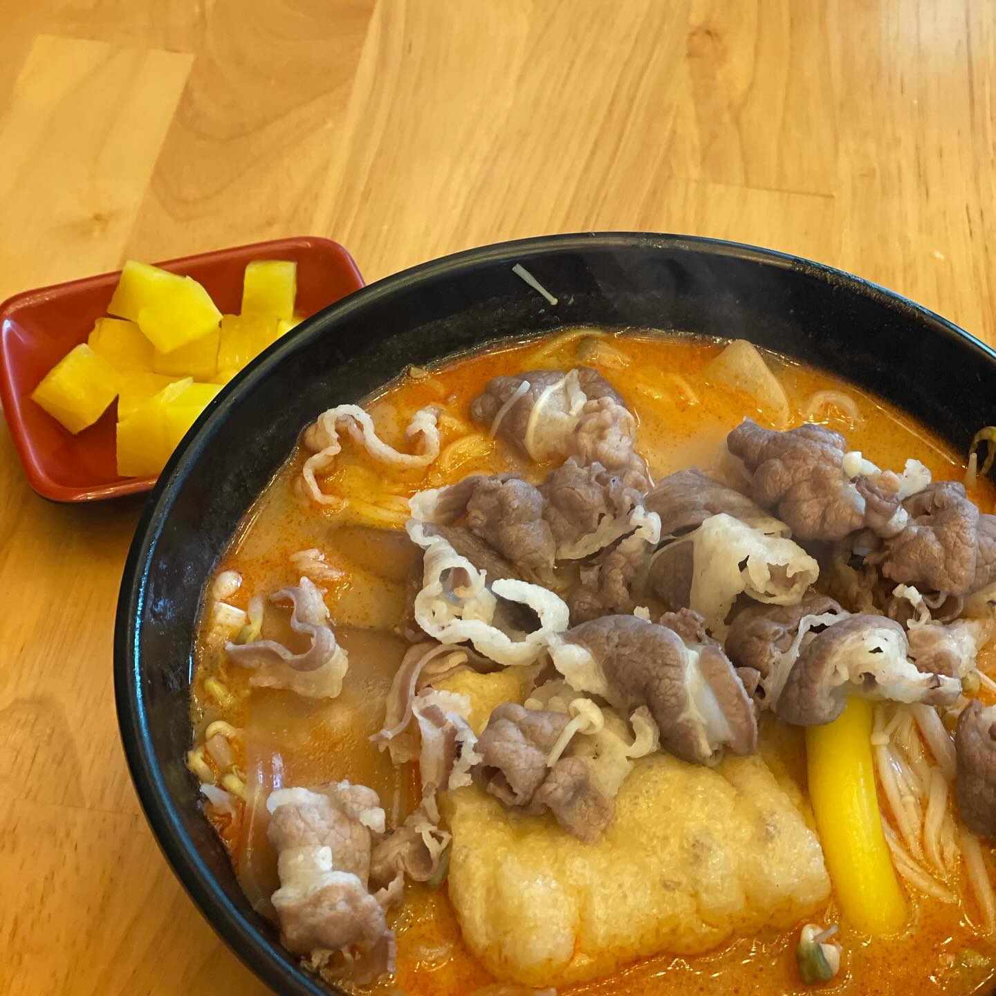 저의 인생마라탕 집을 소개합니다 …🩷 

갈마동에 위치한 “인생 마라탕”인데요, 
정말 저의 인생 마라탕이 되었어요 ••• 

마라향도 심하지 않고 물리지 않고 계속 먹을 수 있는 맛? 
갈마동 갈 때마다 먹는 마라탕 ••• 🥲🩵 #갈마동맛집 입니다!
추천 드립니다 !!!! 🐹

📍 대전 서구 신갈마로 186
화~토 11:30-01:30 / 일 11:30-22:00
월요일 휴무