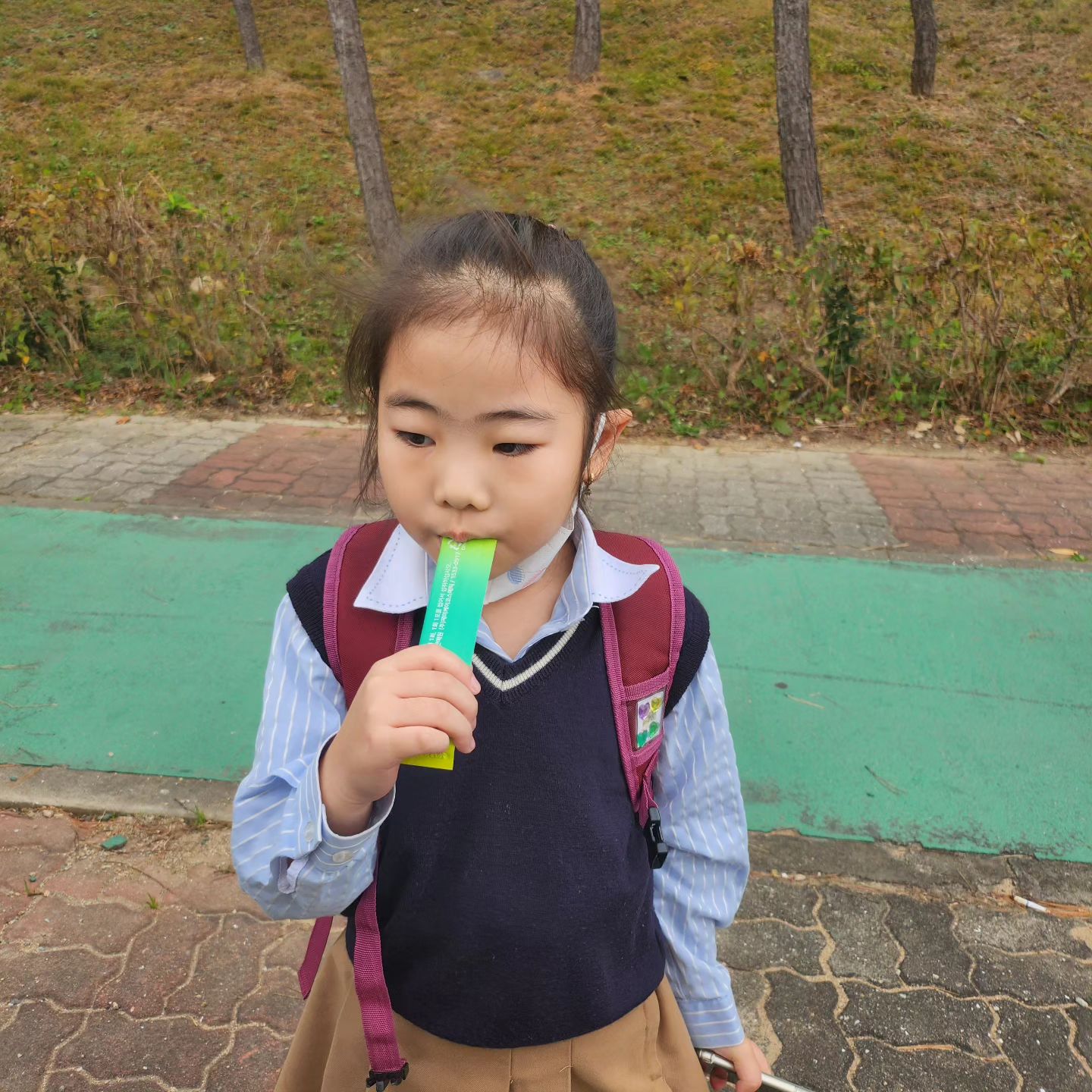 .
우리딸얼굴 띵띵부어도...
꼭 챙겨먹는 #베라뮨
.
챙겨먹구 아푸지말자!!!
#제이케이코스메틱 #리셀화장품 #건강기능식품 #면역젤리 #이뮨젤리
