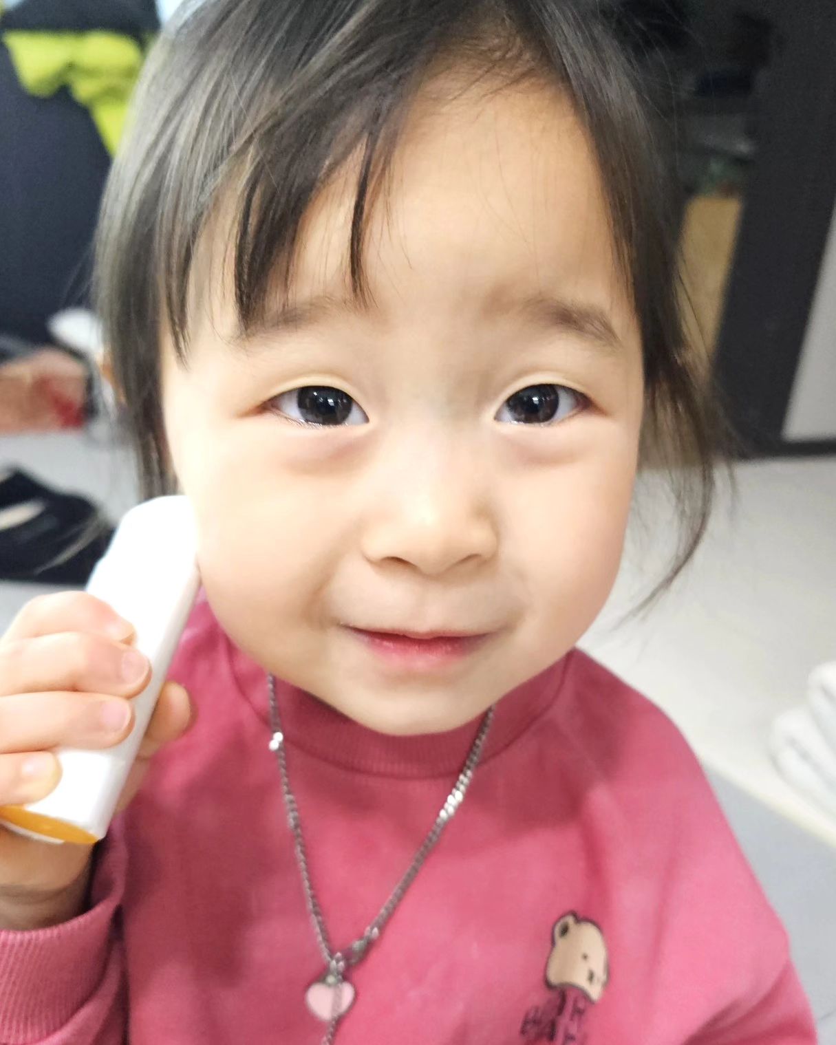 #광고 아기선크림 추천, 보타니컬테라피 베이비 이지워시 썬스틱

날씨가 따뜻해지면서 걱정되는 자외선!
아이들 외출시에 꼭 챙겨발라줘야하는 선크림은~~ 기능도 중요하지만 깨끗하게 지워지는 제품 선택이 제일 중요한것 같아요!

성분도 순하기로 유명하지만 편하게 바를수 있고,
물로도 쉽고 빠르게 지울 수 있어 너무 편한 보타니컬테라피 이지워시선스틱!
스틱형 제품임에도 발림성이 상당히 좋고 아주 부드러워서 아이들도 편하게 사용하는 제품이랍니다.

자외선으로부터 피부를 키져주는 선크림
기왕이면 피부에 순하고 잔여물 없이  깨끗하게 지워지는 보타니컬테라피 이지워시선스틱 사용해보세요 :-)

#보타니컬테라피 #이지워시선스틱 #아기선크림 #유아선크림 #아기썬스틱 #워셔블선케어