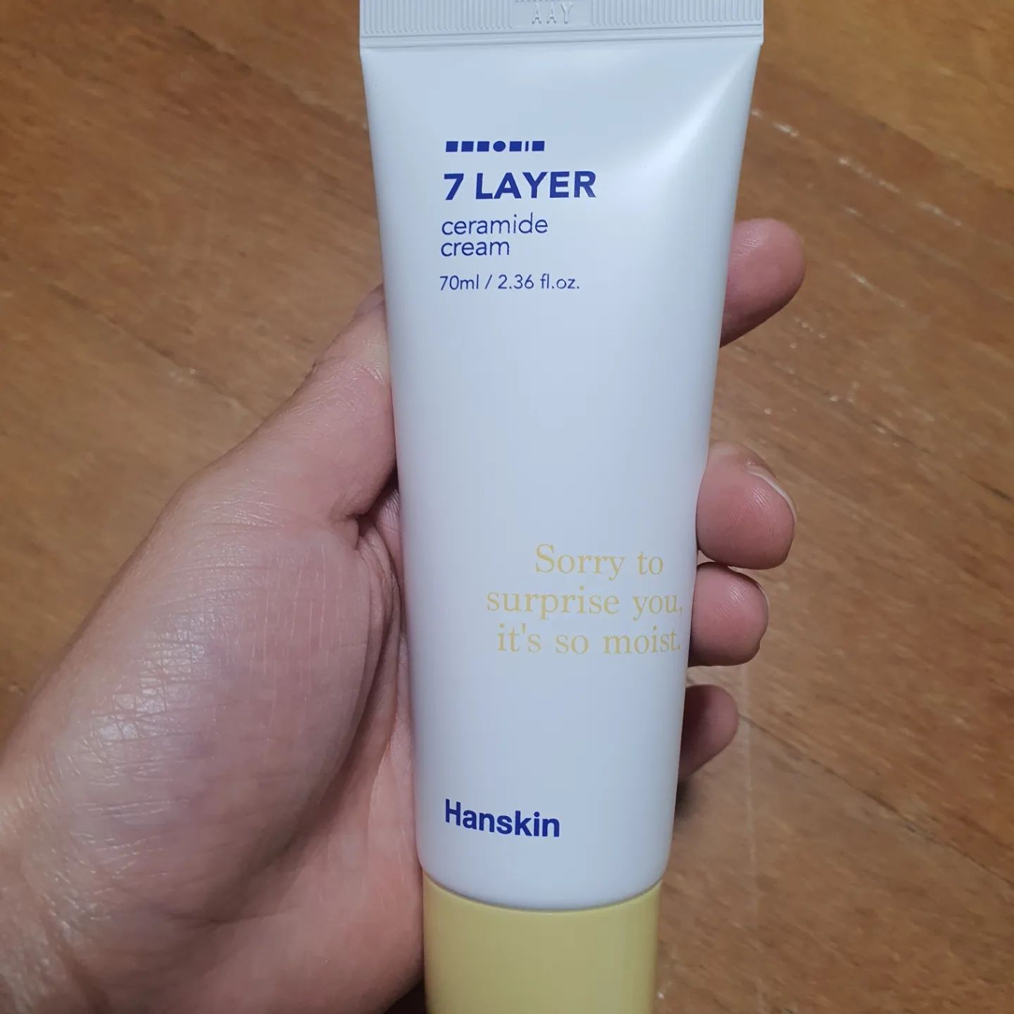 꾸덕꾸덕한 밀도높은 제형으로

깊은 보습을 전해줘요

촉촉함이 오래가요

자극적이지 않은 향이라서

듬뿍 발라도 부담없어요

https://naver.me/Ftu0QLTT

 
한스킨 세븐레이어 세라마이드 크림
한스킨

​hanskin_official

본 포스팅은 한스킨으로부터 제품을 무상으로 제공받아 작성되었습니다.

#세라마이드크림 #보습크림추천 #수분크림추천 #장벽크림 #피부장벽 #한스킨세라마이드 #한스킨 #셀트리온스킨큐어