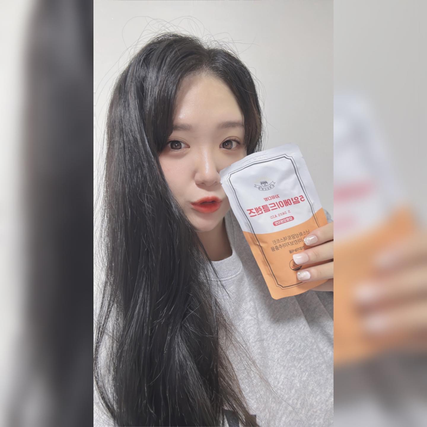 #광고 #공구 (11/3~11/7)
🧡 쉽고 맛있게 다이어트 💚

✨하루 1포 / 식후 1포 /원액 or 희석

약맛나고 맛없는거는 진짜 못먹는 1인,, 근데!̐̈ 
새로나온 모로오렌지맛은 🍊🧡쥬스처럼 상큼 달달한 맛🍊
이라서 너무 맛이가있다❣️ 맛있어서 5일 금방 먹어진다는점이 제일 좋은듯😊

자유다방 5일에이드클렌즈는
✅1BOX -> 5개
!̐̈
✨난소화성말토덱스트린 5,000mg
✅배변활동에 원활하게 도움
✅식후 혈당상승 억제에 도움
✅100% 식물성 원료의 수용성 식이섬유
✅혈중 중성지질 개선에 도움

✨가르시니아캄보지아 추출물 900mg
✅탄수화물이 지방으로 합성되는걸 억제
✅체지방 감소에 도움

먹으면서하는 디톡스🫢🧡 일단, 5일만 해보자구!̐̈
여성분들 대자연끝나고 하면 효과 어마어마할거같은느낌🫢

낮에 화장실을 너무 많이 갈까봐 집에서 저녁을 먹고 마셨는데, 거의 1시간뒤에 효과👍🏻 낮에 먹었으면 큰일날뻔(?ˀ)🫢
아침에 일어나기 개운하고, 몸이 가벼워지는 느낌이~_~👍🏻 그래서 기분도 좋아짐ㅎ😖 #오쾌완 쌉가능

 #공구오픈 #자유다방 #자유다방공구 #5일에이드클렌즈 
.
👉🏻구매는 프로필 링크
https://shop.celebtion.com/capecorp/6c811bd4-b805-4ce2-93a4-179a936b188b