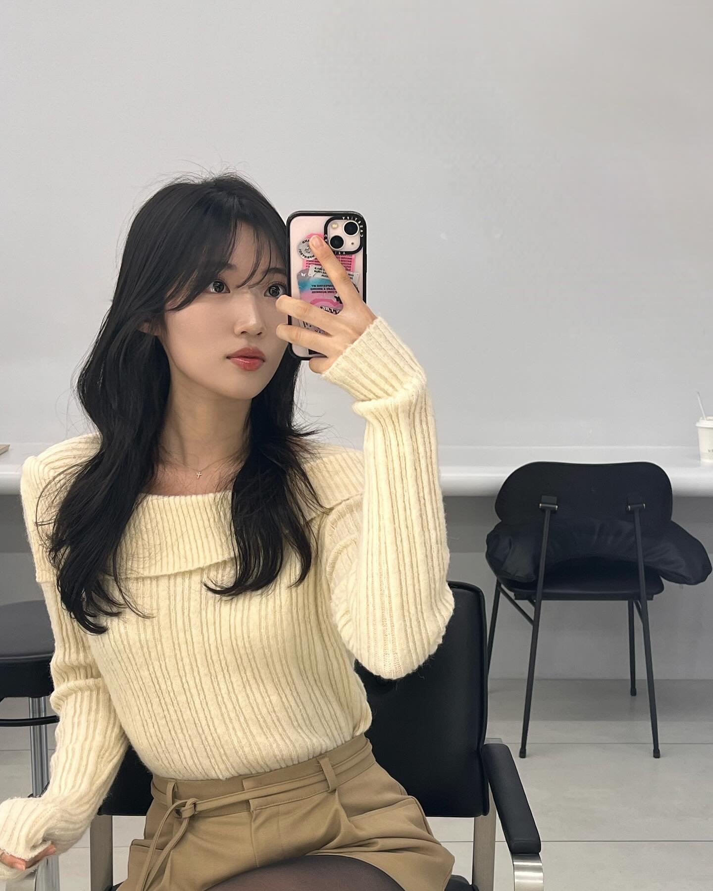 d.of_yoojin 쌤이 내 머릿결 살려주셨다🤍💇🏻‍♀️ #헤어모델
