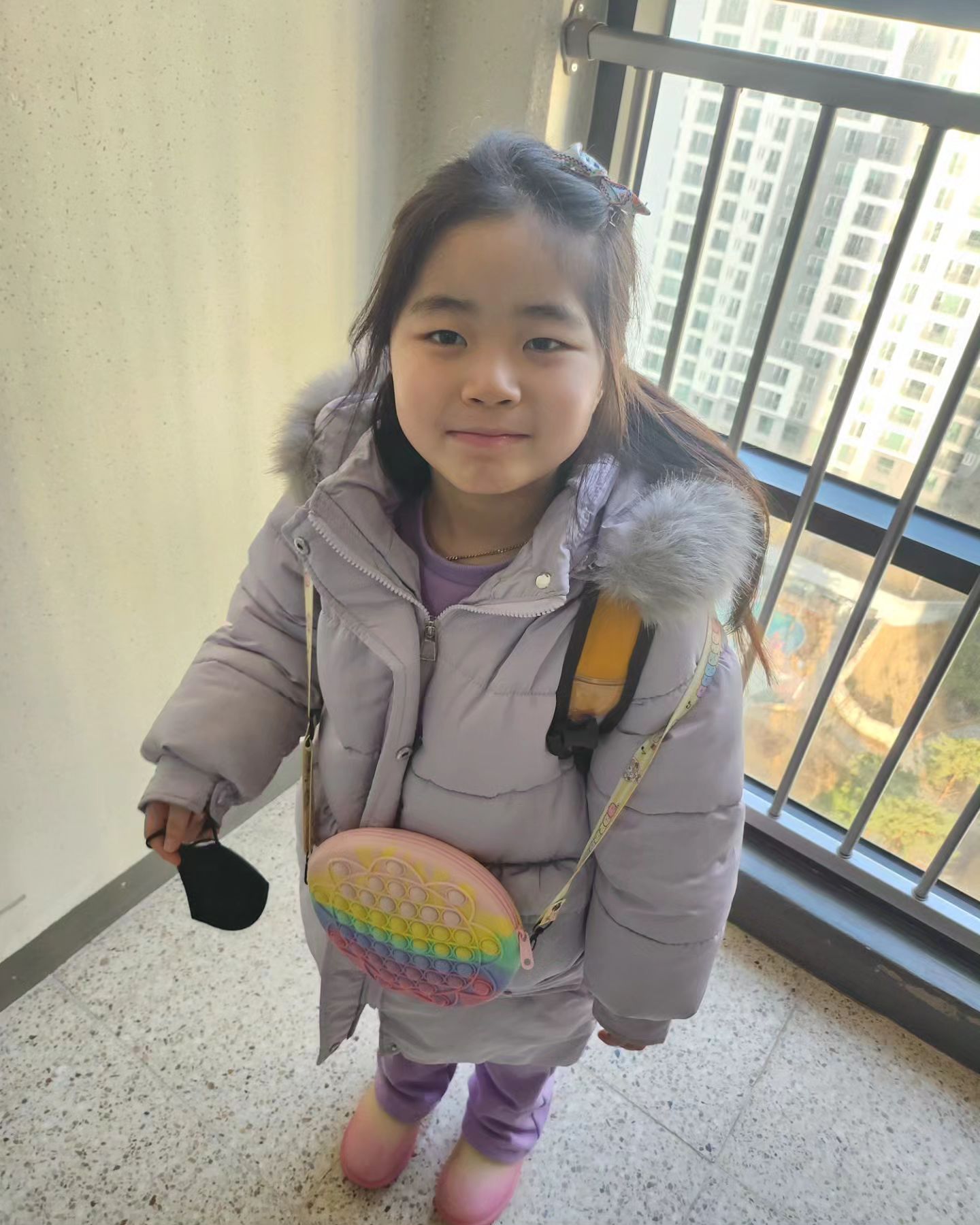 오늘따라 살짝 부은 얼굴이 넘나 귀여워서 안찍을 수 없었다ㅋㅋㅋ
