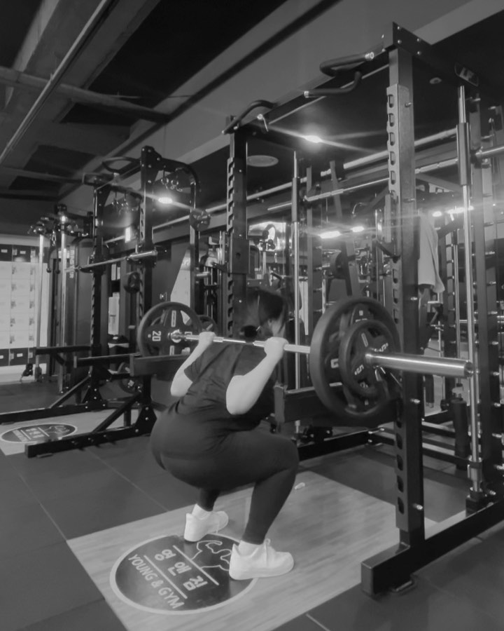 건강한 근돼가 되고싶어유,,🏋️‍♀️🐷