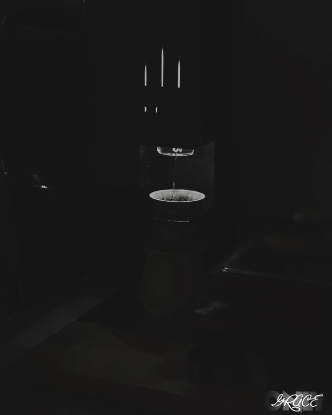 다 자는 시간 그렇게 아무도 모르게 한 잔
(일 수는 없는 그라인더 소리 ㅋㅋㅋ)
그래도 간만에 noumincofe 의 xPod는 너무 좋았!!

xbloom_coffee 
giesen_korea 

#xbloom #노유민코페 #기센코리아