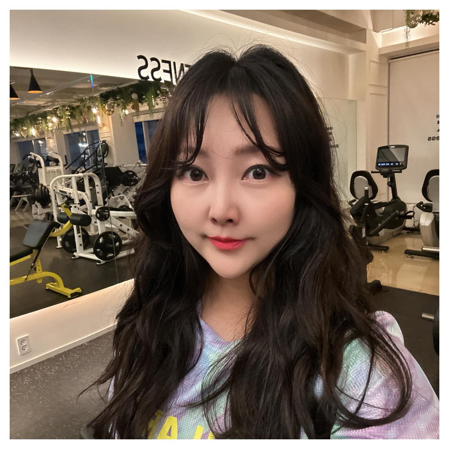 꾸준히 운동하기❣️
.
.
.
 #웨이트운동🏋️‍♀️ #오운완👍 #헬스소통💪 #운동스타그램🏃‍♂️ #헬스스타그램🏋️‍♂️ #헬스하는여자💪🏻 #운동하는여자💖 #헬스스타그램💪🏻 #운동하는엄마💪🏻