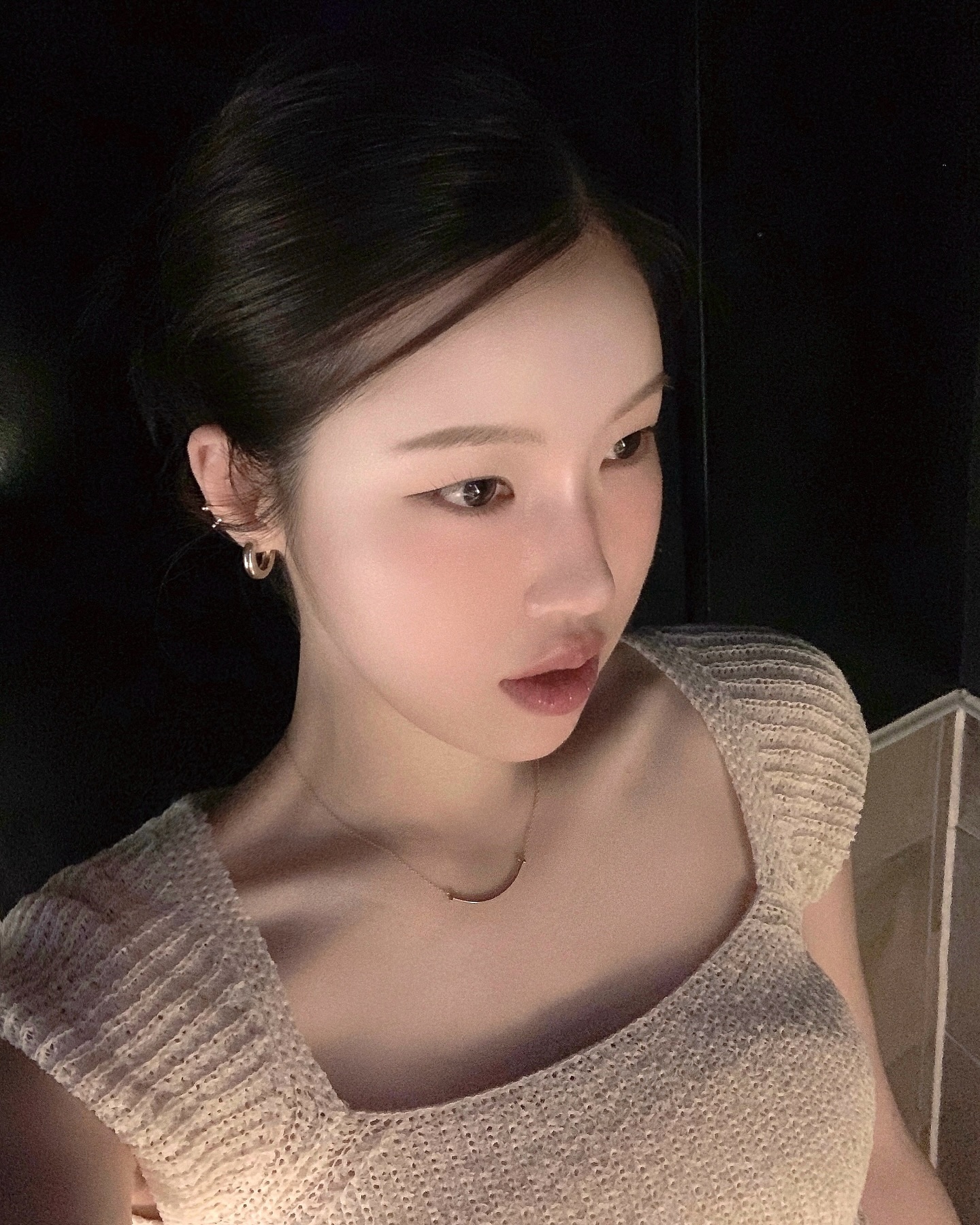 ⠀⠀⠀⠀⠀⠀🤍