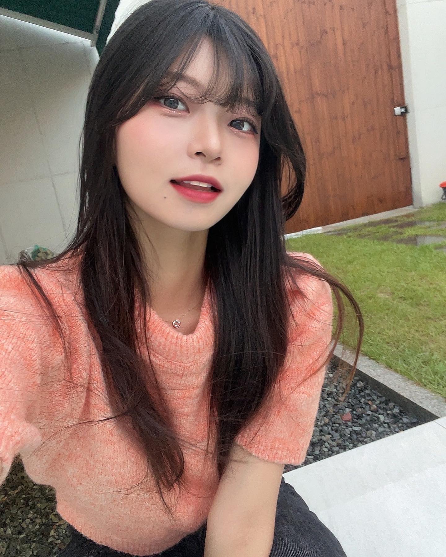 놀러가고싶어여💙

.
.
.
.
#야외수영장 #daily #여행 #풀빌라펜션 #풀빌라 #풀빌라추천 #독채펜션 #좋반 #f4f #fff #독채풀빌라 #팔로우 #독채숙소 #팔로우테러 #셀피 #셀스타 #비키니룩 #셀카 #follow4follow #ootd #수영복 #수영장 #맞팔  #비키니 #안자는사람 #좋아요테러 #좋테 #좋튀 #여름 #여름오지마