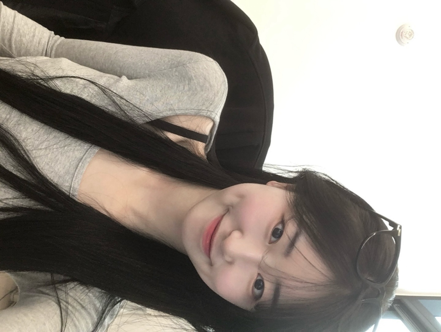 한달만에 머리 바꾼 나 •• 
내 인생에 히피펌은 절대없어유