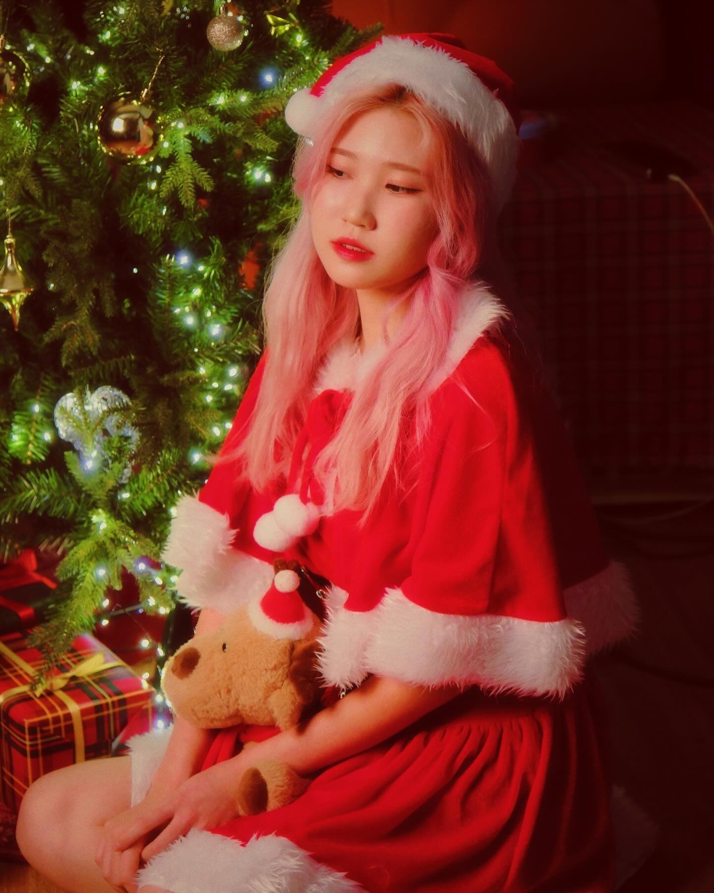 ℋ𝒶𝓅𝓅𝓎 𝒽ℴ𝓁𝒾𝒹𝒶𝓎 🎄☃️