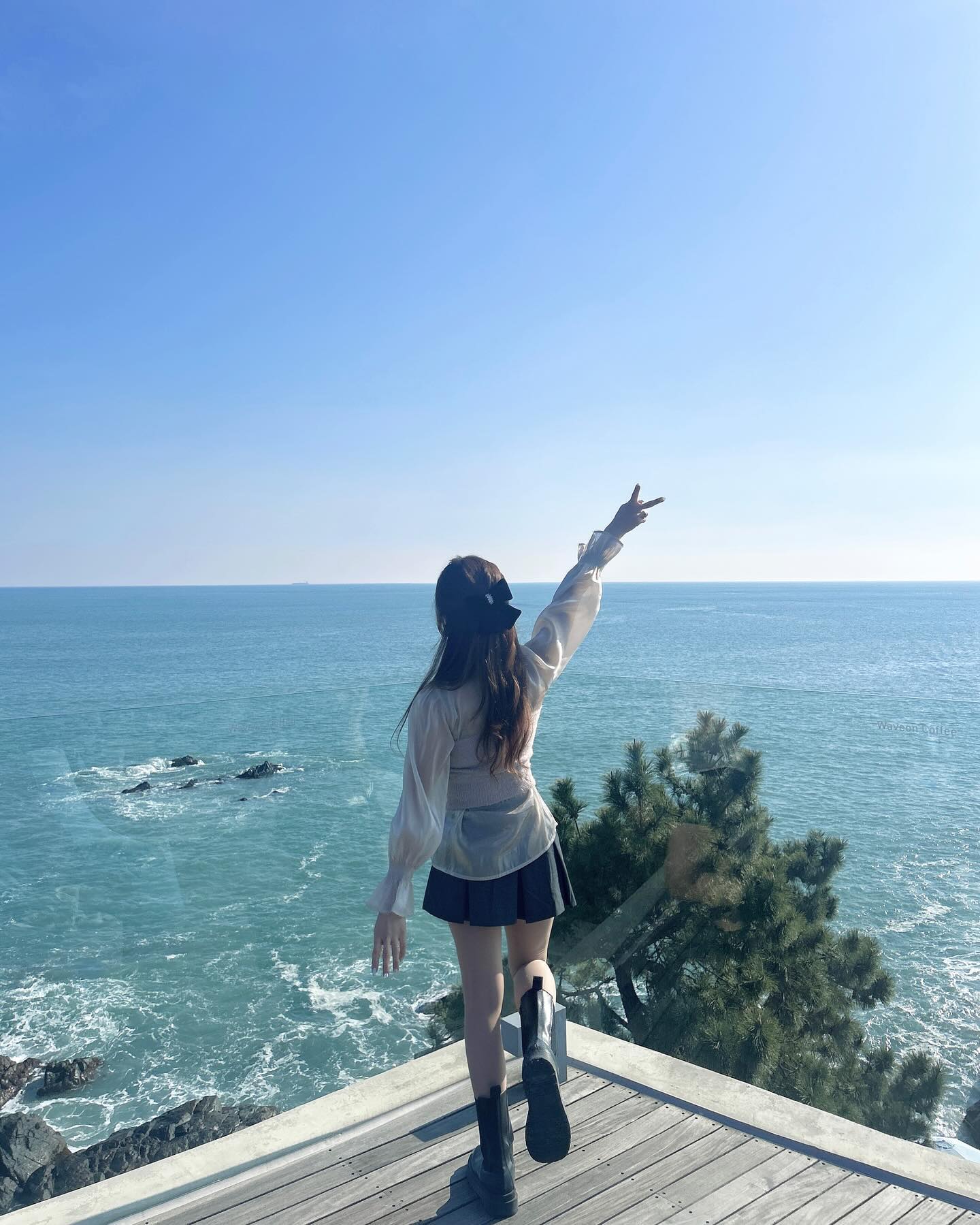 🌊