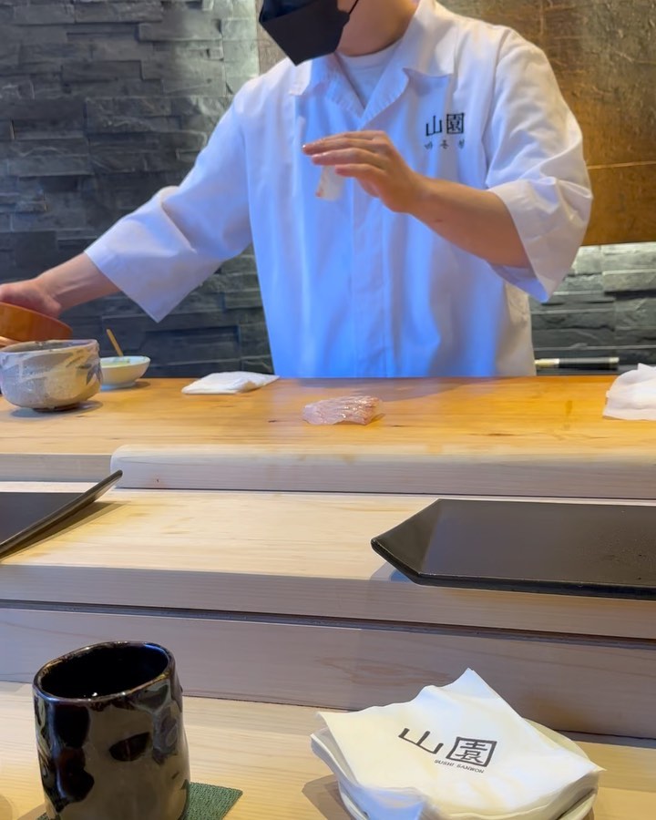 런치로 갔는데도 양 많아서 배 터질뻔..ㅋㅋ
그래도 맛있었음🍣