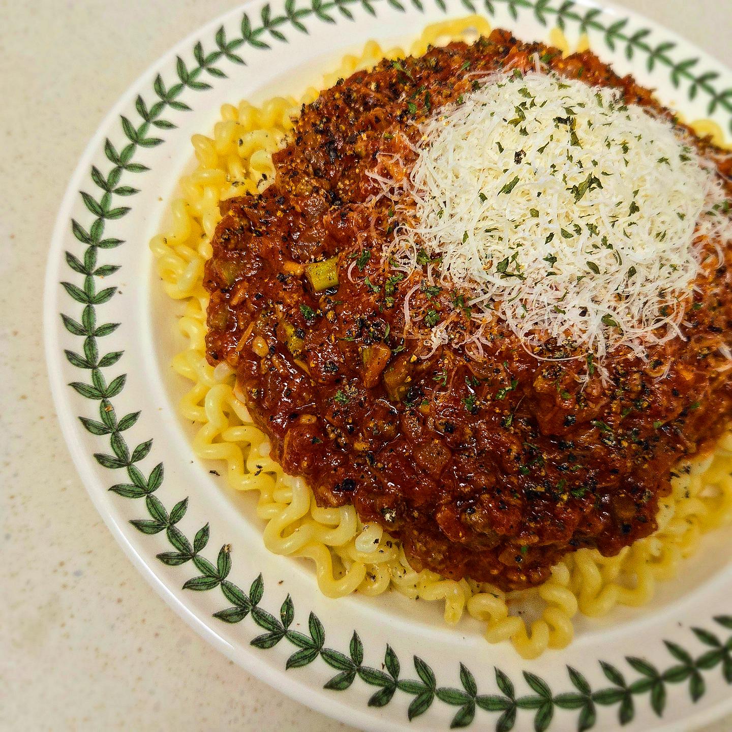 🍝
.
➡️ 스파게티

여보비가 먹고싶다는 스파게티🍝 후루룹

여보비는 꼬불꼬불면으로 🥢

채채는 기본 스파게티면으로🍝

소스가 맛있다며 😻
오늘도 잘먹어주니 기분이 최고😘

(소스추천!🤗)

,

#스파게티#파스타#저녁#반찬#오늘뭐먹지#반찬공유#ff