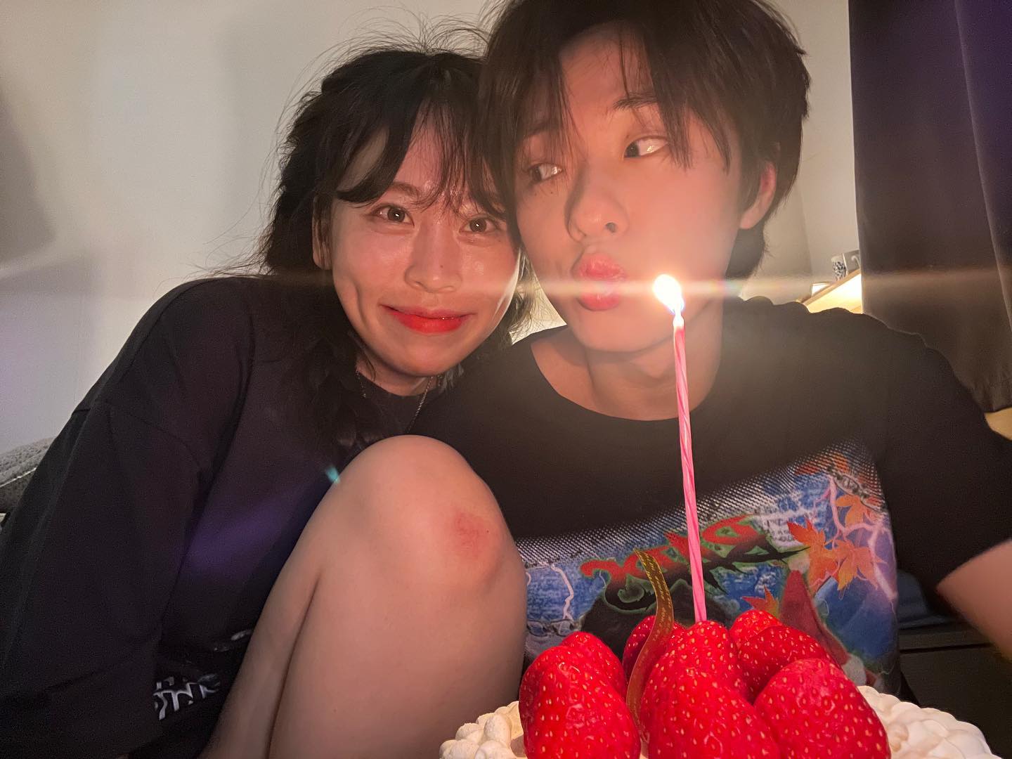2024❤️ 새해에는 좋은일로 꾹꾹눌러담은
한해가 되기를!! 모두 새해 복 많이 받으세요❤️