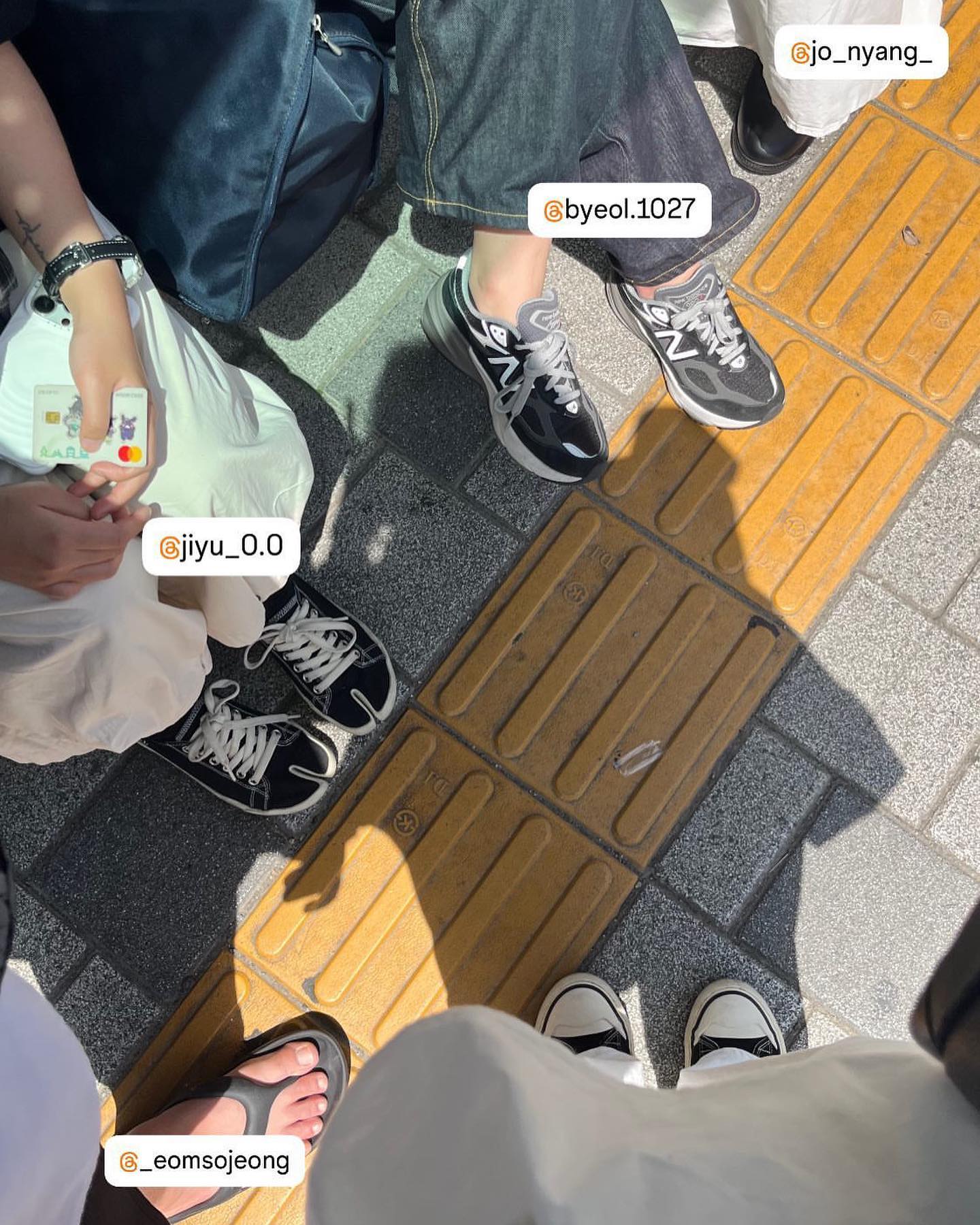 낭만젊은사랑 
그리고 뜨거운 도시 대.구.

건강하고 행복합시데이🍀