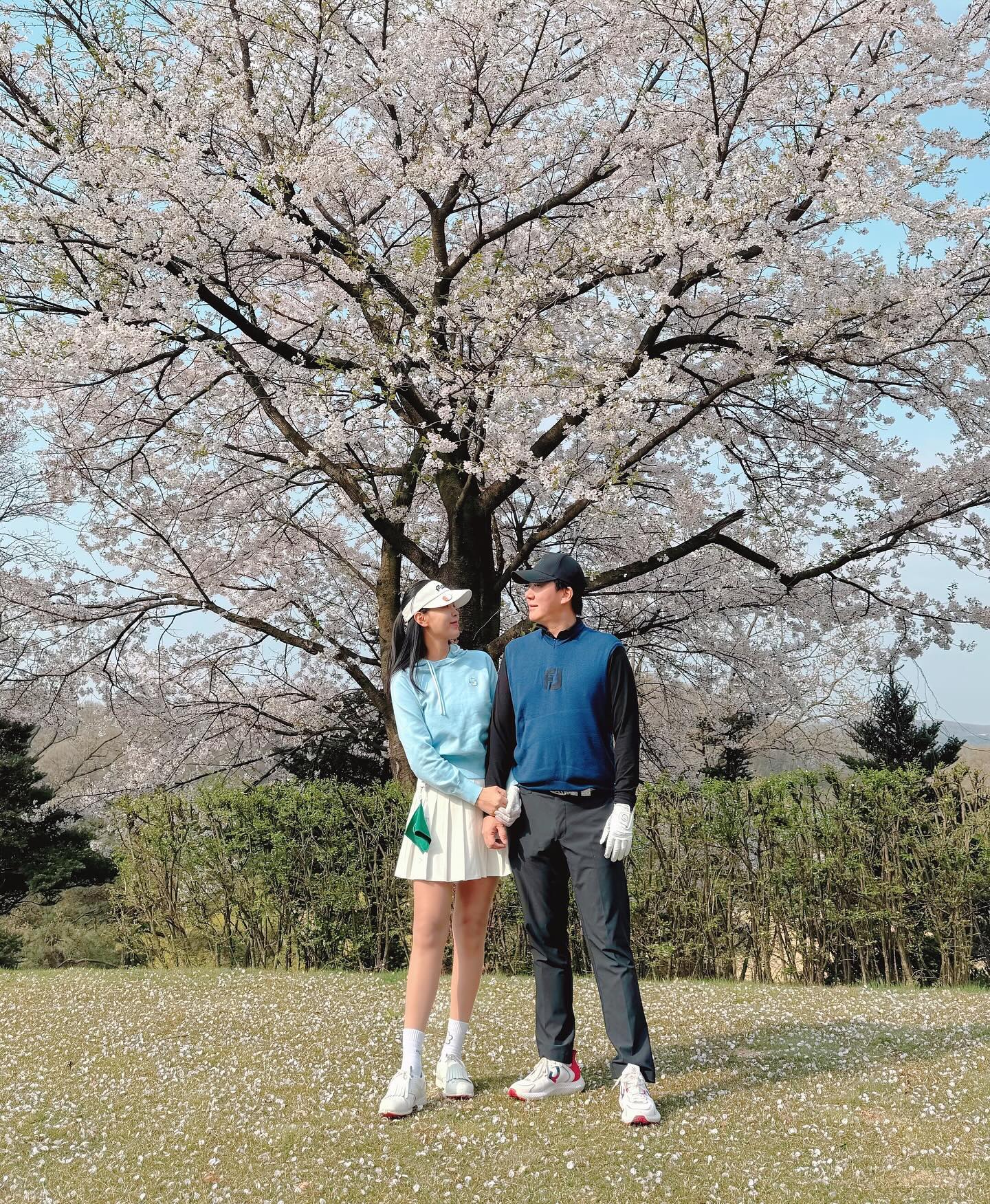내년에 또 찍어요 우리🌸💕

#부부골퍼 #단짝