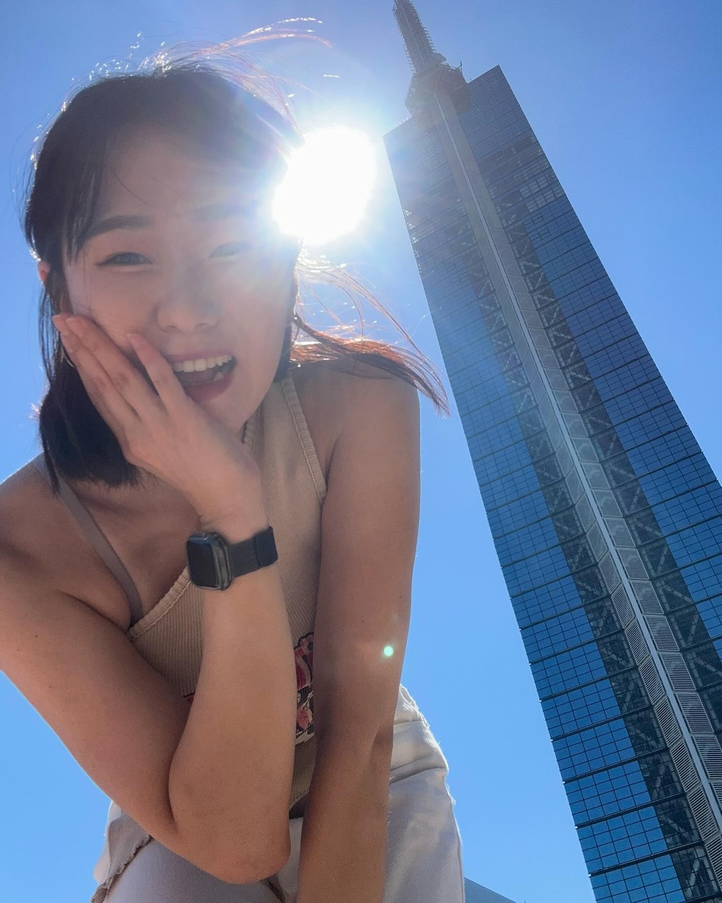 내 등을 태운 주범! 후쿠오카타워🏢🗼(240913)
.
그치만 타워에서 보는 후쿠오카는 또 다른느낌
알로에 잘 바르자!
.
#후쿠오카#타워
#여행스타그램 
#photooftheday#like