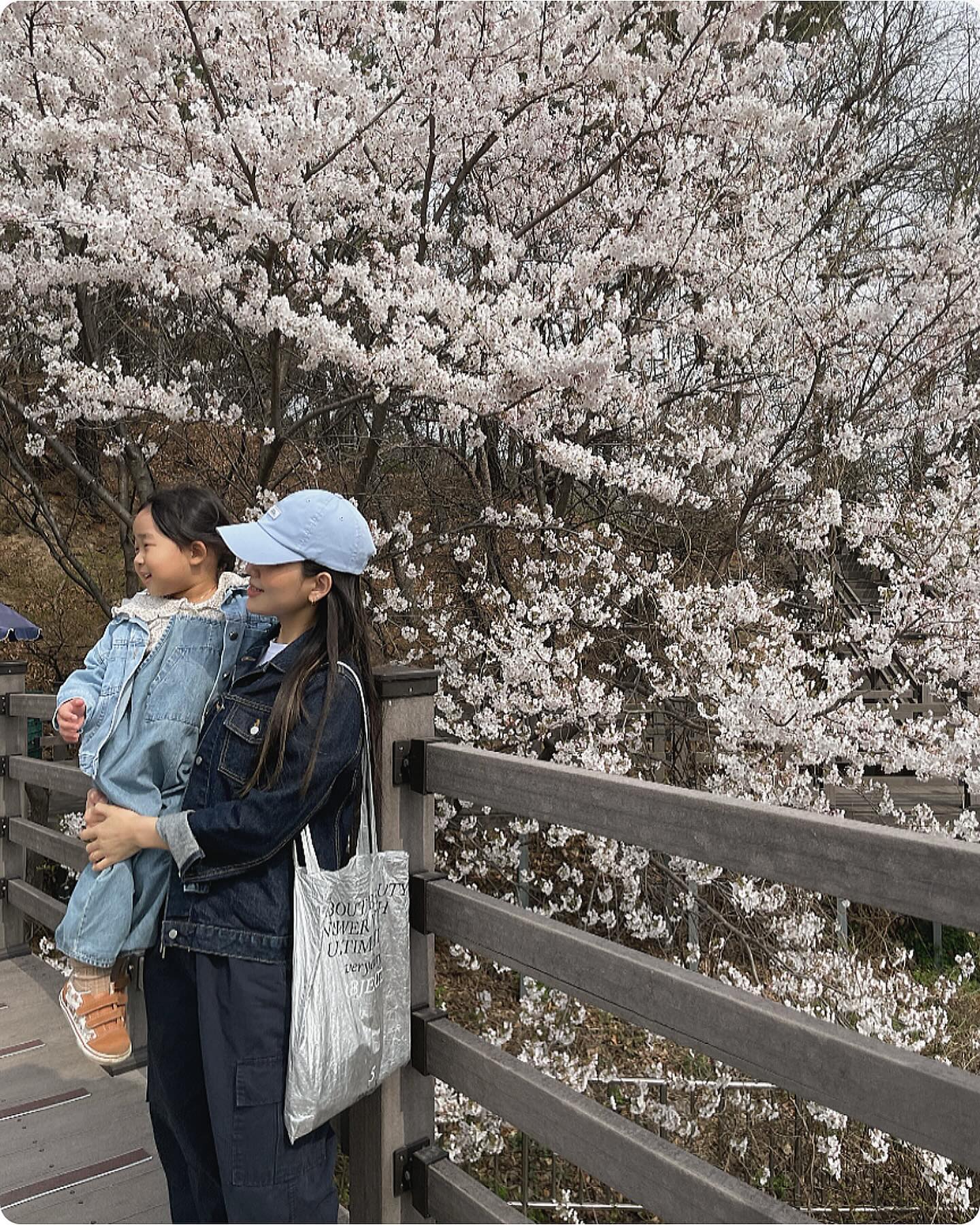 예뻤던 우리의 2024년 봄날🌸🤍