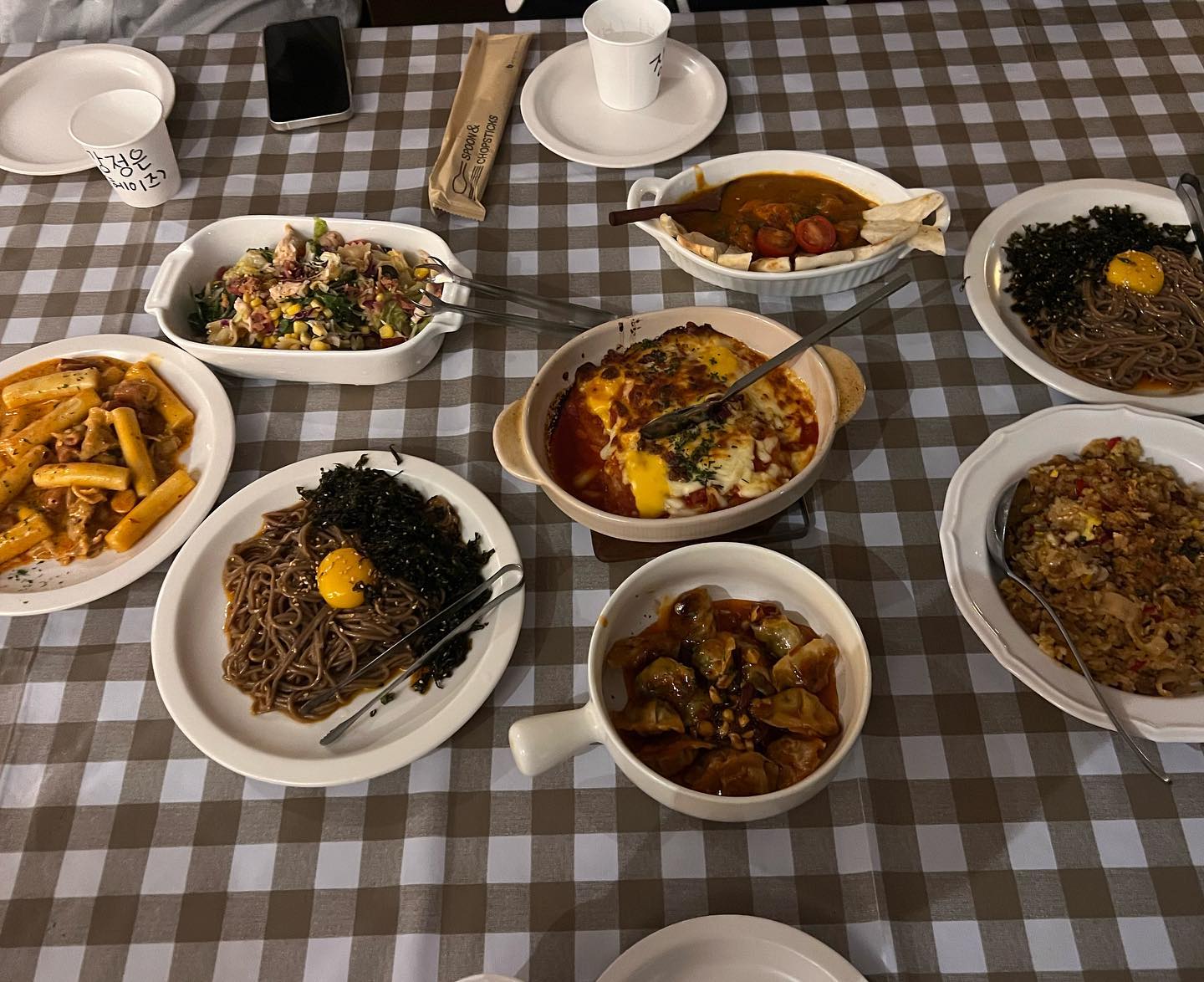 노느라 사진은 이것밖에…
내꿈은 돈많은 백수 …….아이원츄…. 
오늘 굶고 저녁만 기다렸는데 아주 잘했다아 
잘 먹고 잘 놀고 다음엔 토요일에 ….제바아아아알 🙏
놀고싶다 …..

#아무래도 #늦바람이 #확실하다 #놀고싶다 #아직20대니까