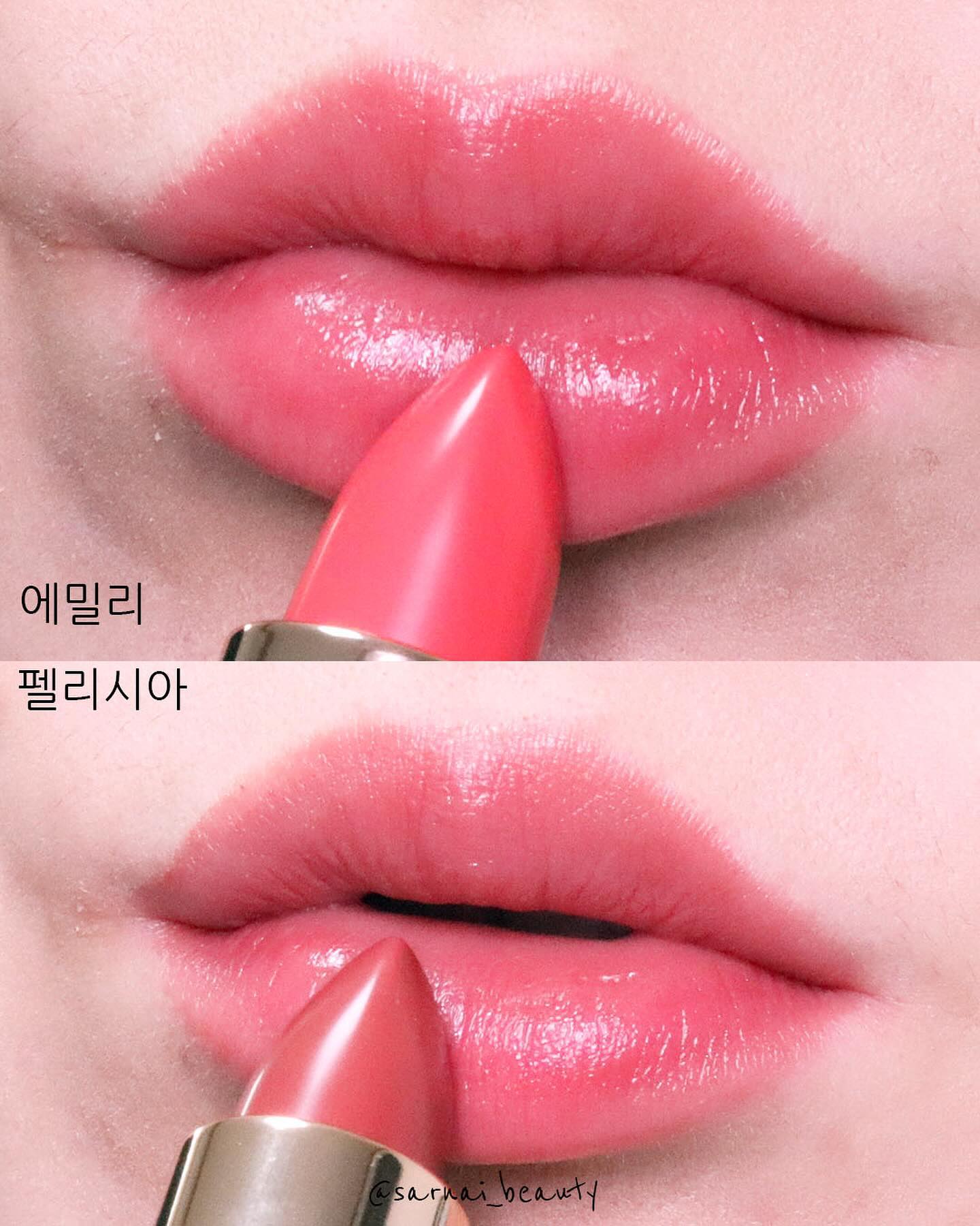 #제품제공

입술에 닿는 순간 자연스러운 컬러감이
완벽하게 코팅되듯 핏 되는 비건 립 글로우,
디어달리아 립파라다이스 세슈얼 립글로우
두가지 색상을 만나봤어요 ◡̈

입술에 가볍게 밀착되고 촉촉해서
건조할 틈 없이 색은 고르게 촥 입혀지는 타입이에요

에밀리 색상은 채도감이 느껴지는 코랄 컬러인데
봄에 바르면 너무 예쁠 것 같단 생각이 들었고,
펠리시아 색상은 에밀리와 비슷하지만 조금은 부드럽고
포근한 무드가 느껴지는 로지 색상이에요.

눈으로는 에밀리가 더 예쁘다 느껴졌는데,
입에 올리니 펠리시아 색상이 그렇게 매력적이더라구요.
편하고 가볍게 바르기 참 좋아서 추천해봅니다 !

#립글로우 #디어달리아 #비건립글로우 #글로우피니시 #deardahlia #립파라다이스센슈얼립글로우 #파룸체험단 #멜팅글로우 #촉촉한립스틱 #틴트립밤 #글로우립 #광채립 #립스틱추천
