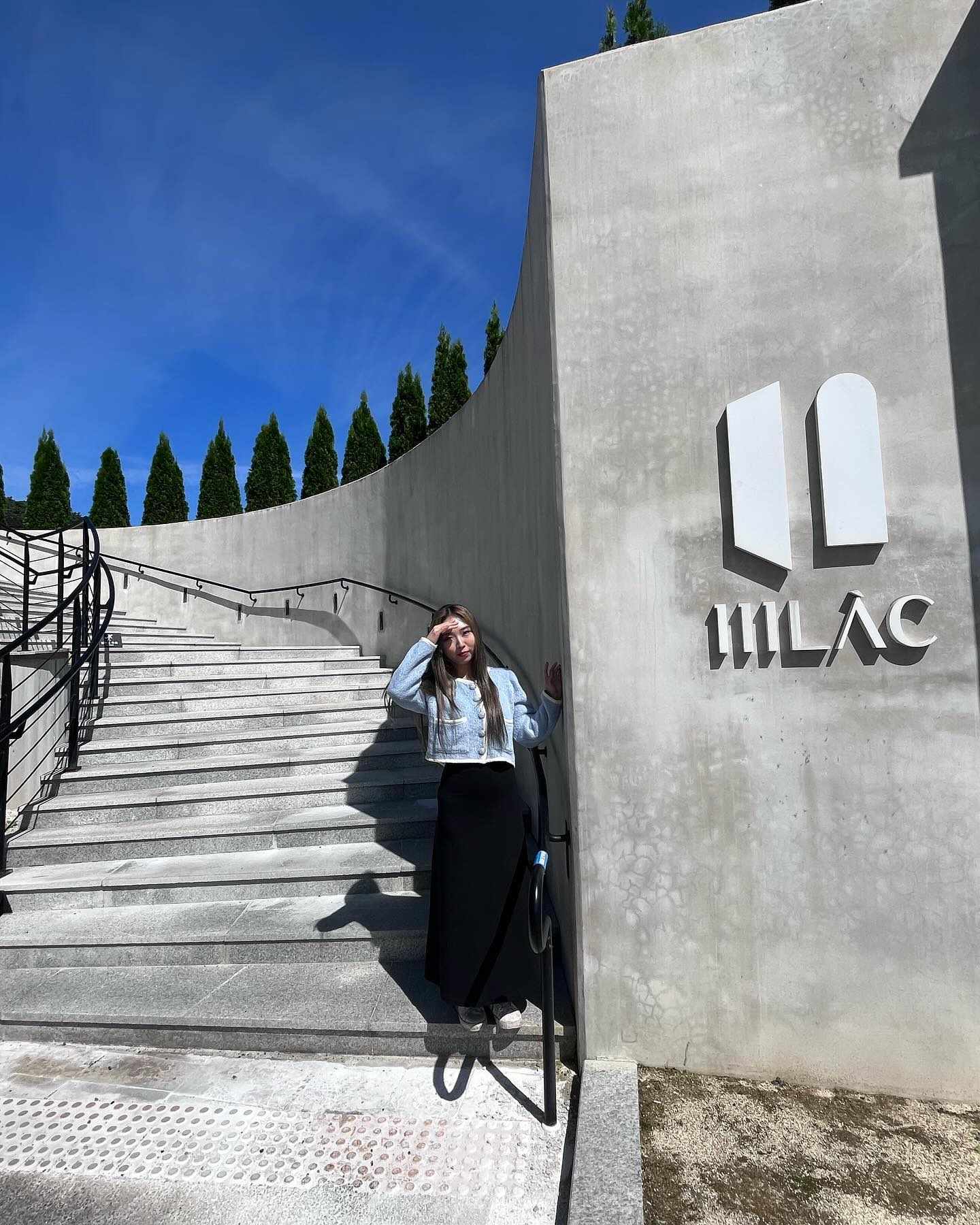 🫧111LAC🫧

가보고싶었던 카페인데 오빠랑 같이가서 넘 기뻐~~🫧

앞으로 나랑 카페도장깨기 하러 다니장
🧡🫶🏻🧡

.
.
.
.
.
.
.
.
.
.
#청주 #111lac #데이트 #오빠랑 #ootd #카페투어 #풍경이쁨bb