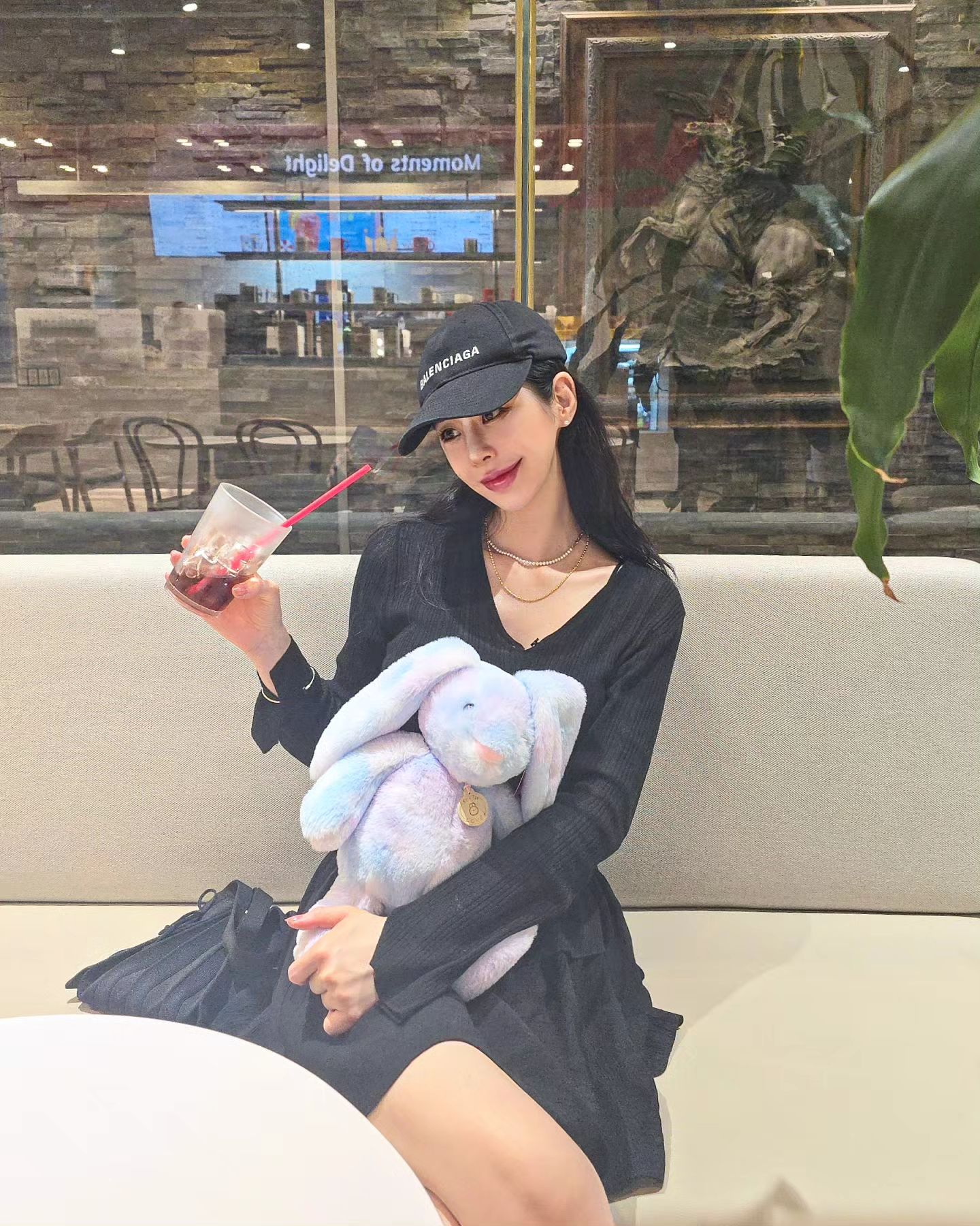 이천원에 뽑은 토끼ㅋㅋㅋ 신나서 더하자 더하자 하다가 결국에는 이만원짜리 토끼 됨ㅋㅋㅋㅋㅋㅋ