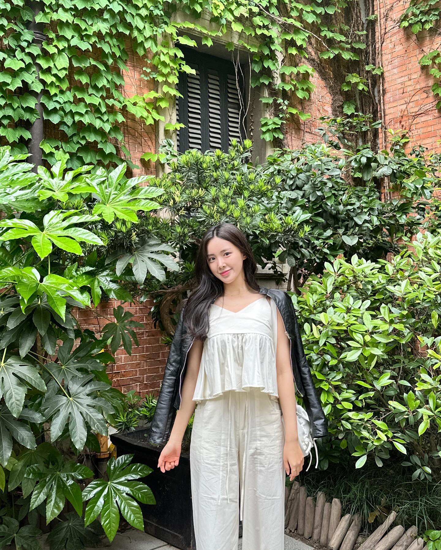 #상하이 여행 사진 3달 뒤에 정리하는 사람?
그게 바로 접니다…🙂‍↔️😎🤣