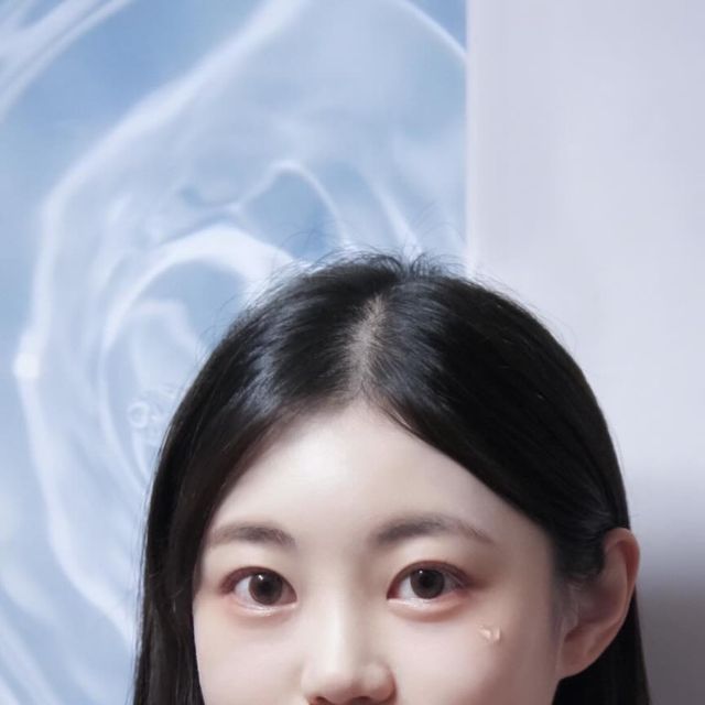 Silver S🎧ong on Instagram: "#ad β-GF Recovery Ampule Cream🩵@rhomby_official"